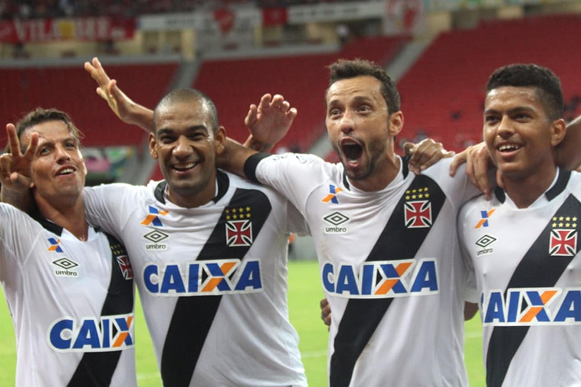 Confira as imagens de mais uma vitória do Vasco na Série B