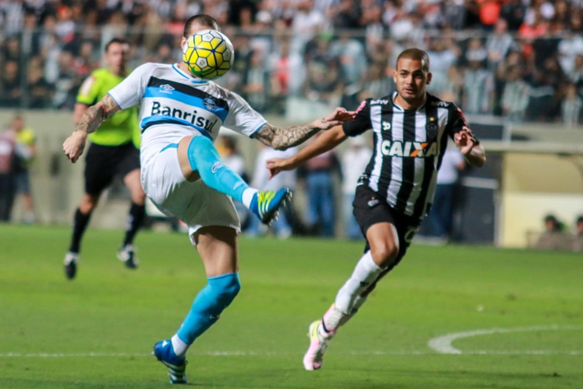 Brasileirão - Gremio X AtleticoMG (Foto:Dudu Macedo/fotoarena)