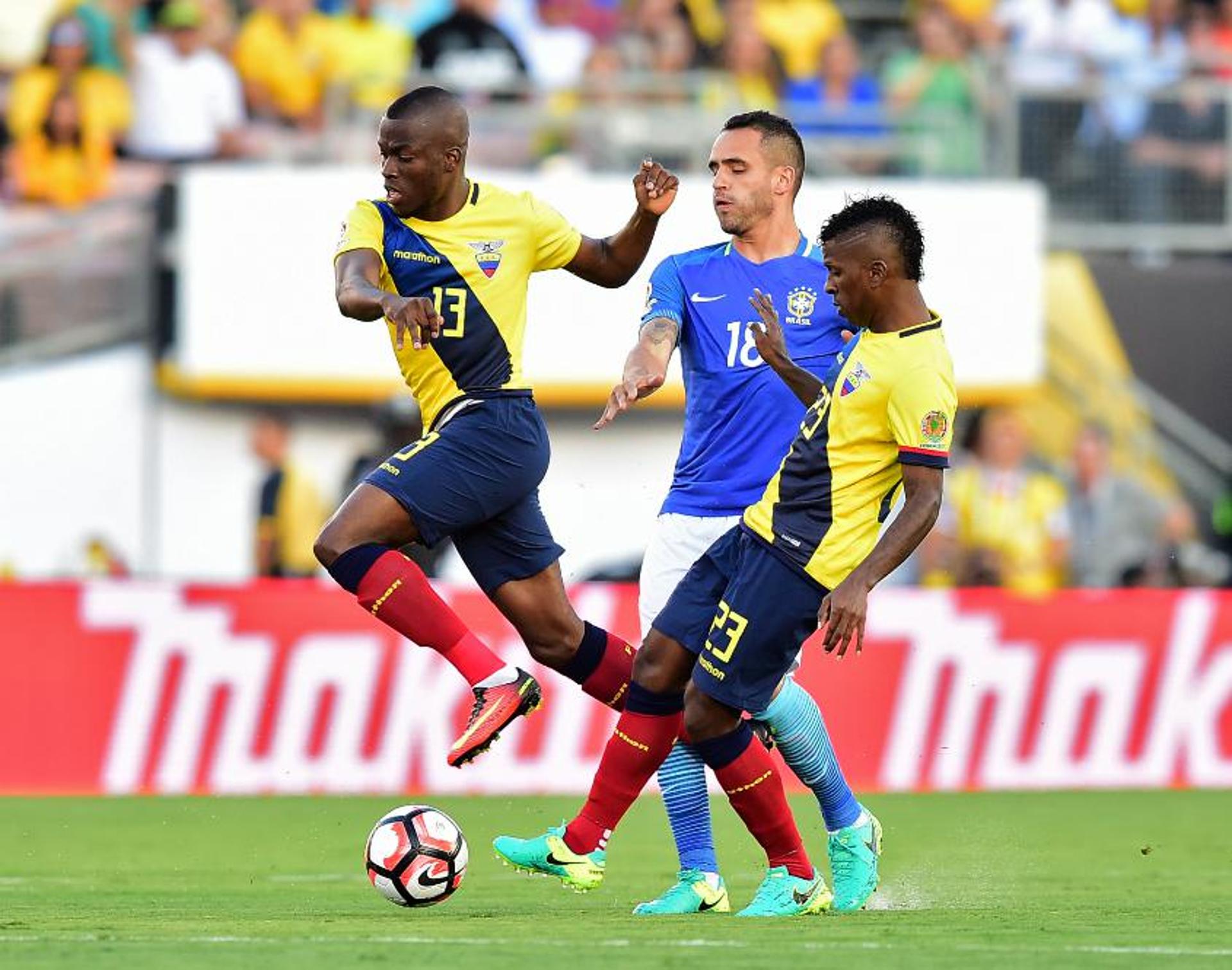 Confira fotos de Brasil 0 x 0 Equador