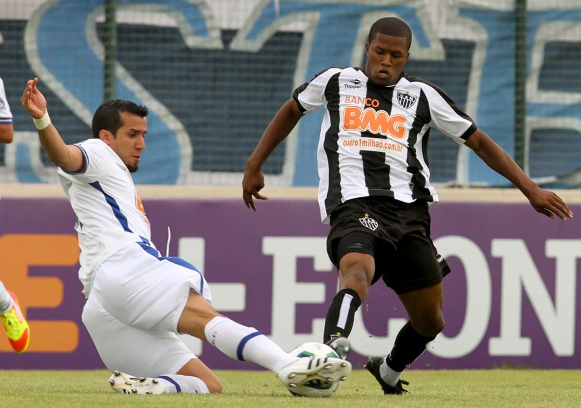 Brasileiro de 2011 - Cruzeiro 6 x 1 Atlético-MG - 04/12/2011