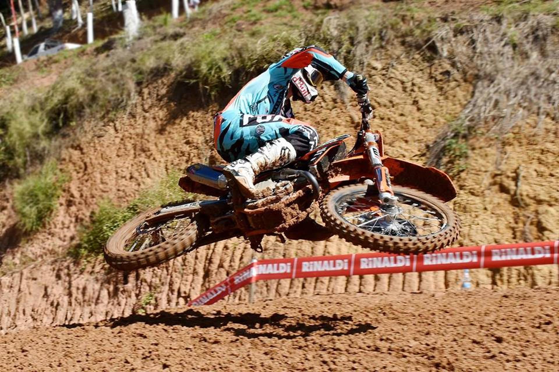 Piloto da MX2, Enzo Lopes