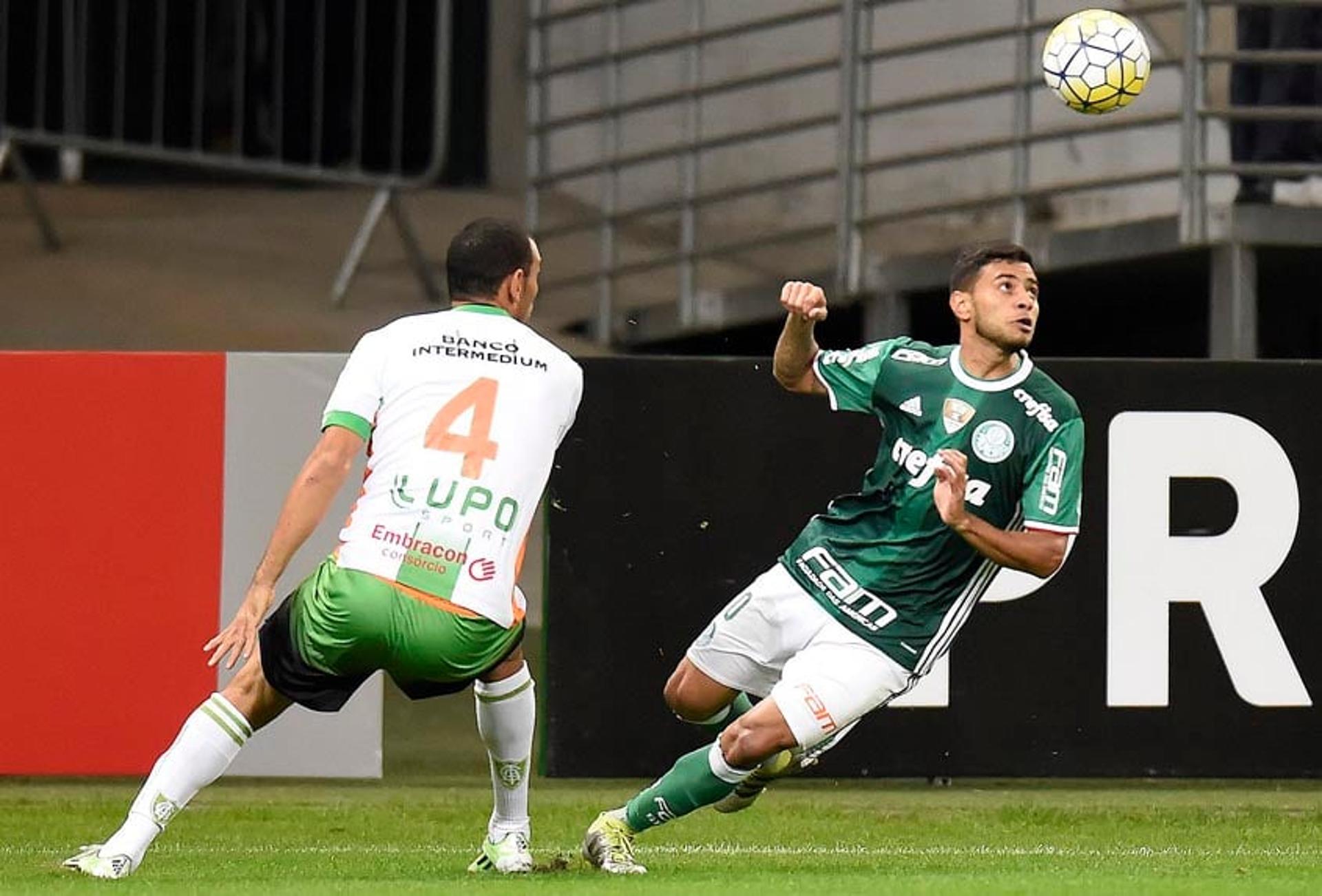 Veja fotos de Palmeiras 2 x 0 América-MG