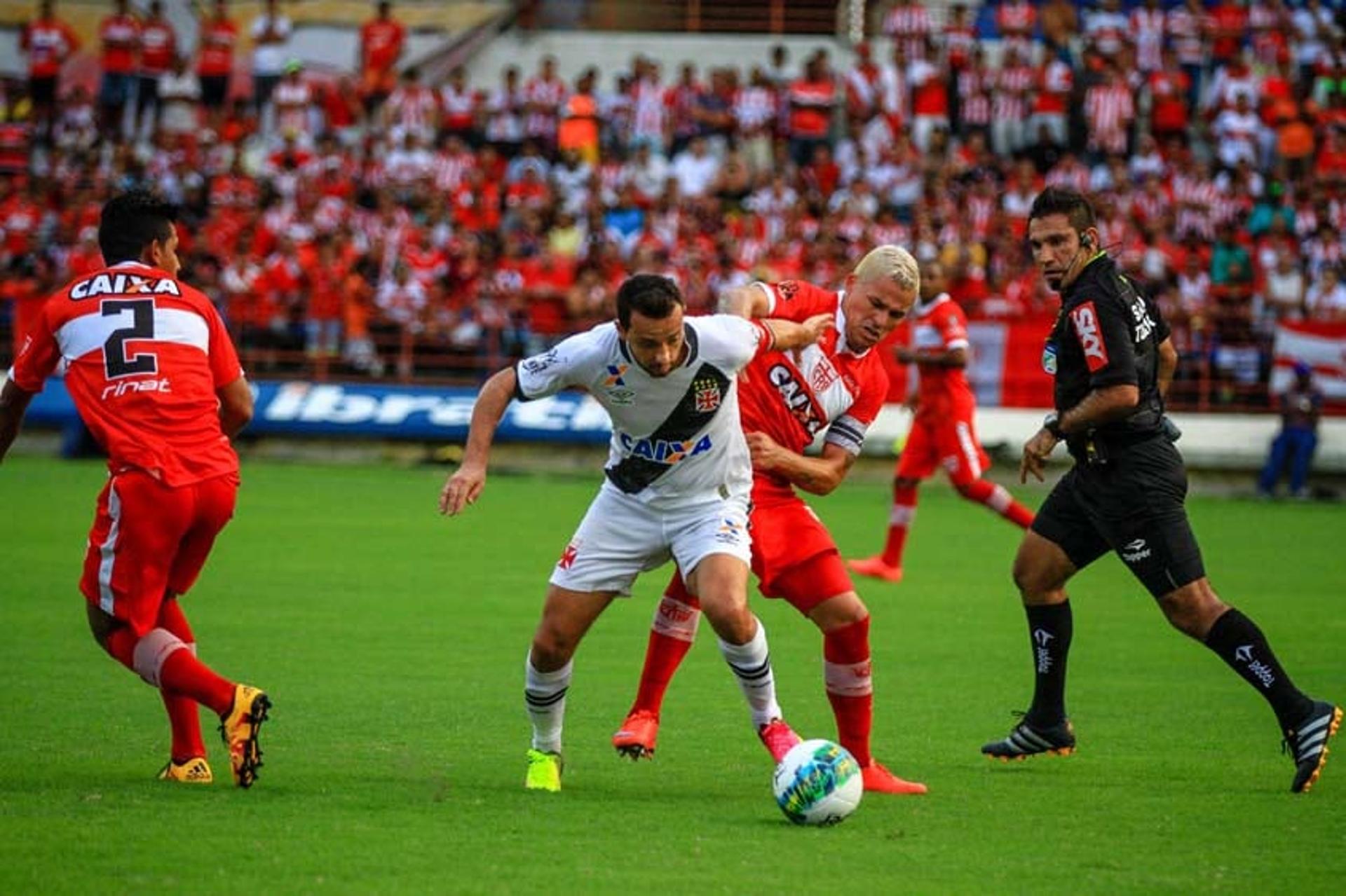 Último encontro: CRB 1x2 Vasco (12ª rodada da Série B)