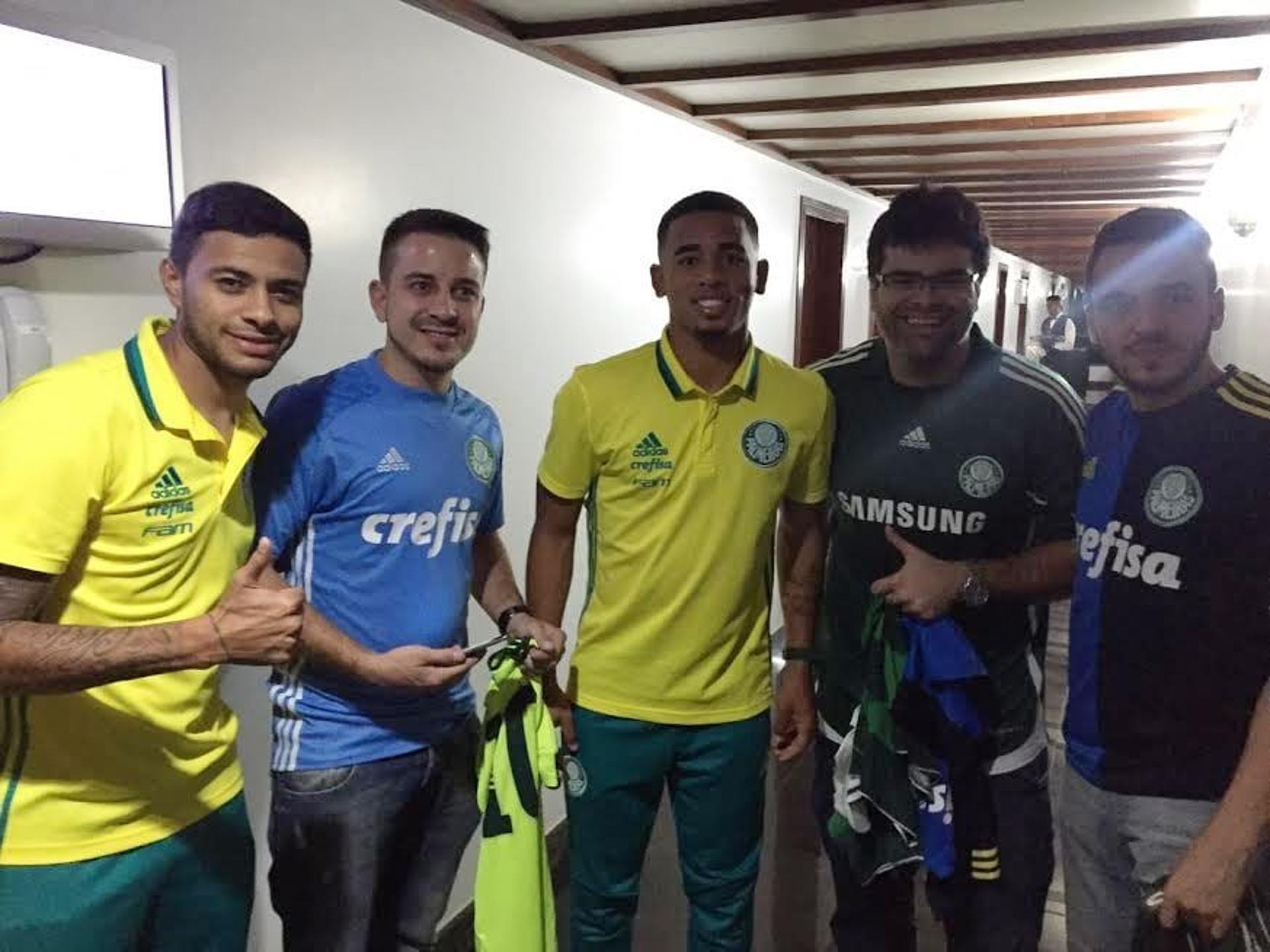 Sócios do Palmeiras participaram de ação em Belo Horizonte (Foto: divulgação)