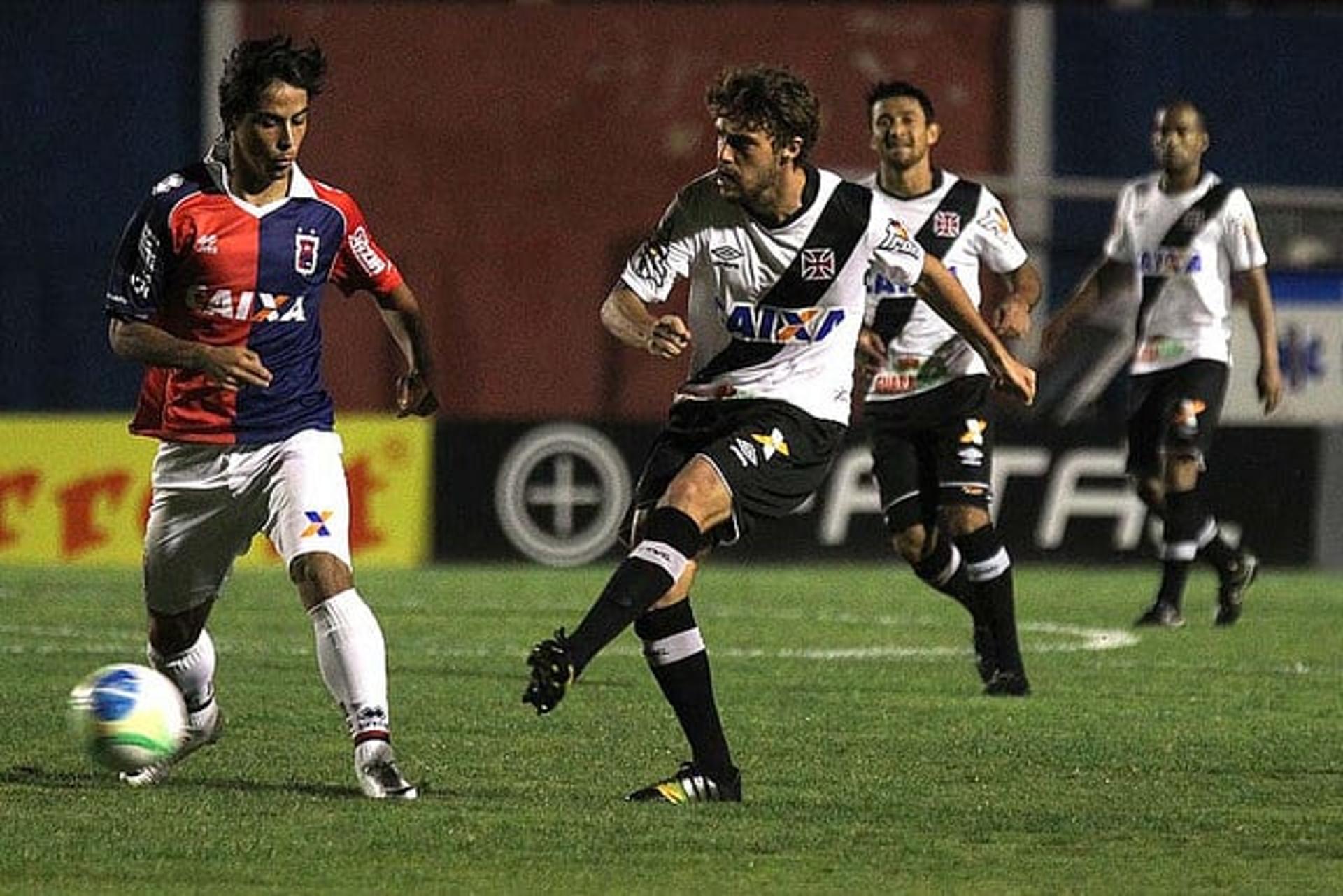 Último encontro: Paraná 1x1 Vasco (31/10/2014, pela Série B)