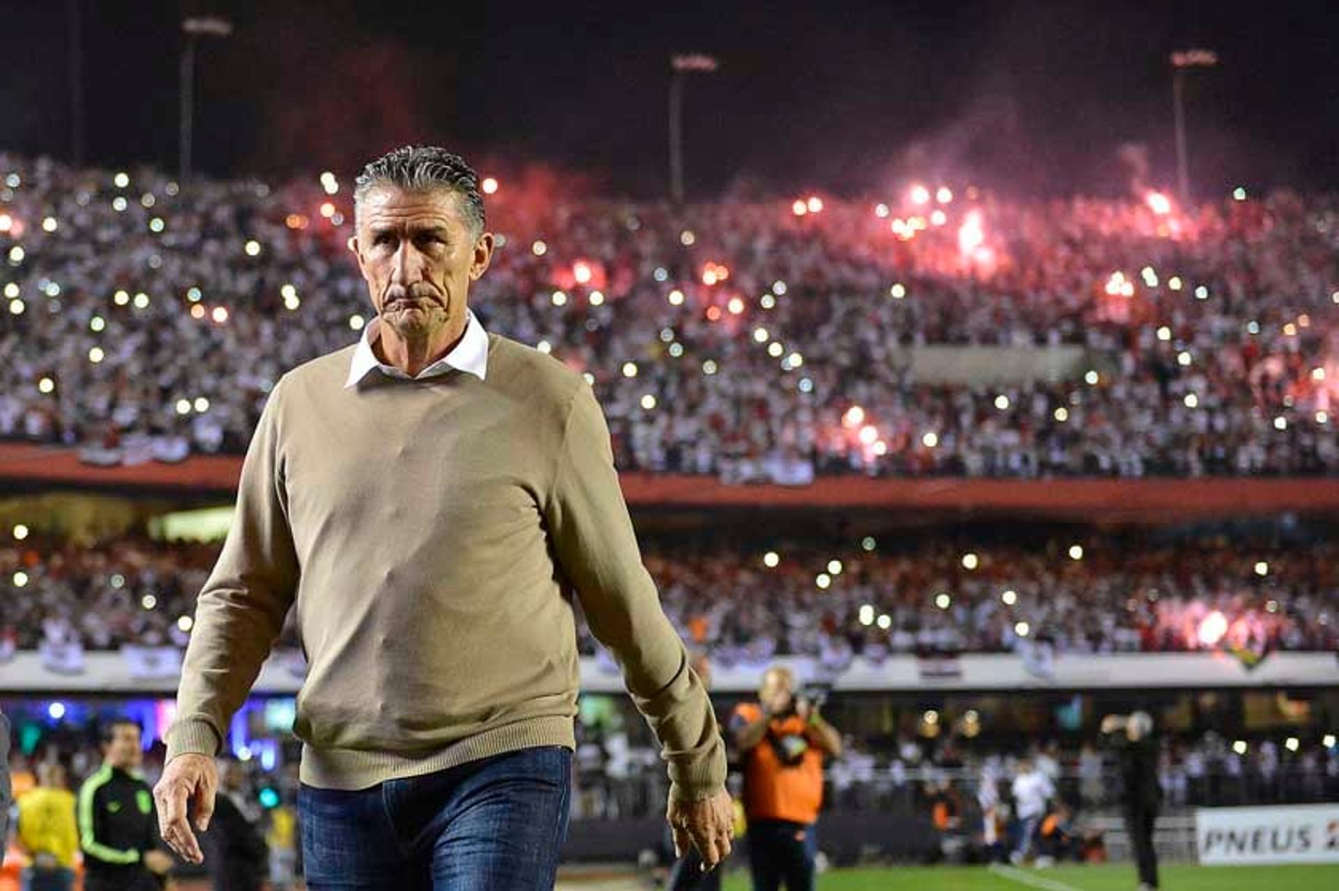 Bauza terá muito trabalho no segundo semestre, se não for para a seleção argentina (Foto: Mauro Horita)