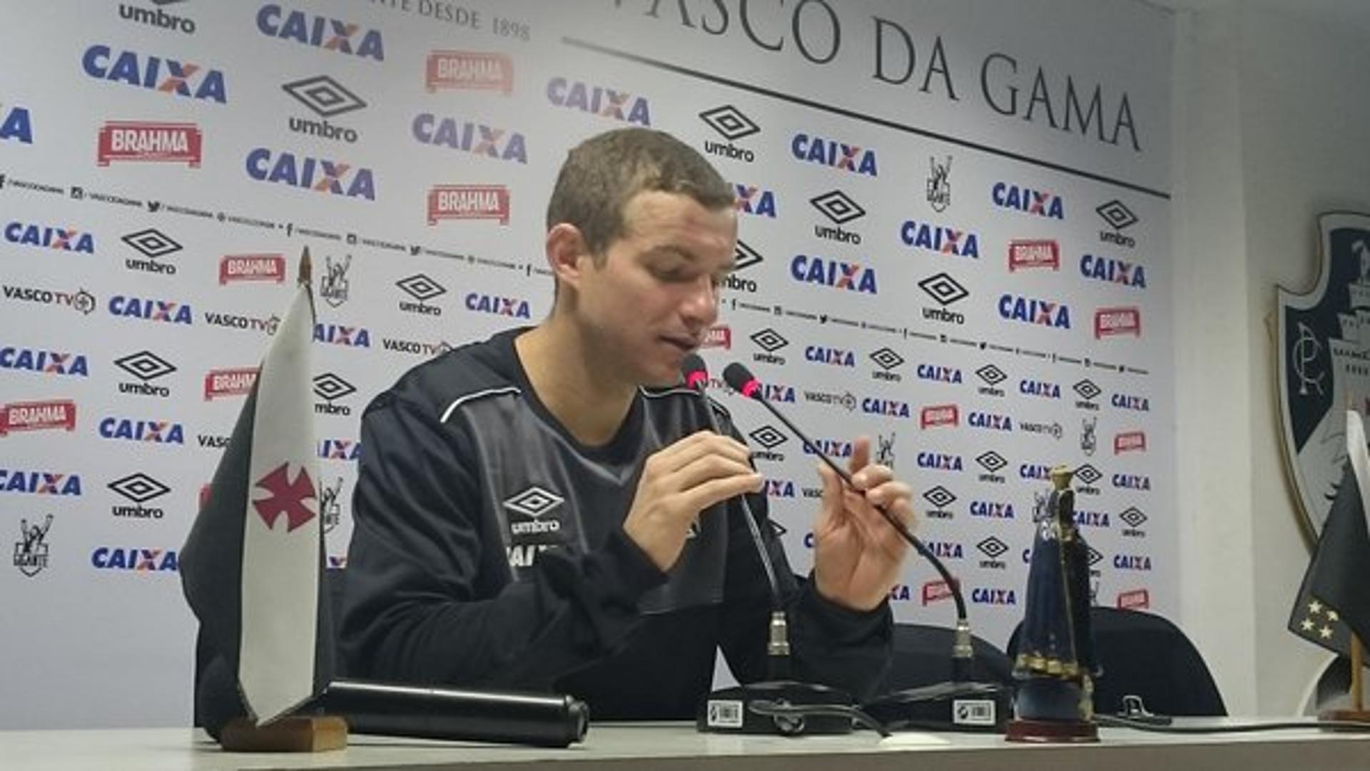 Marcelo Mattos em entrevista coletiva no Vasco (Foto: David Nascimento/LANCE!Press)