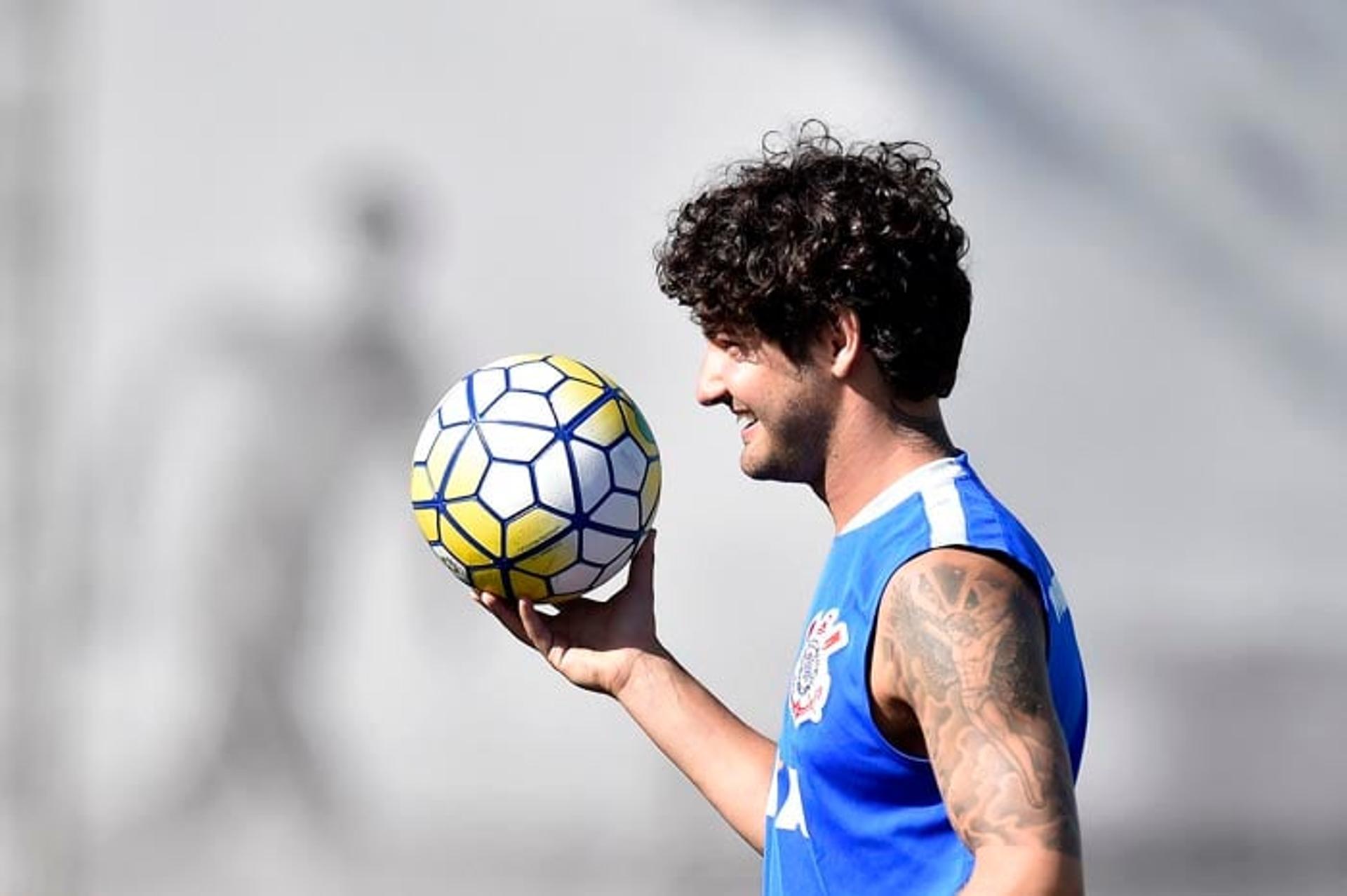 Alexandre Pato - Treino do Corinthians