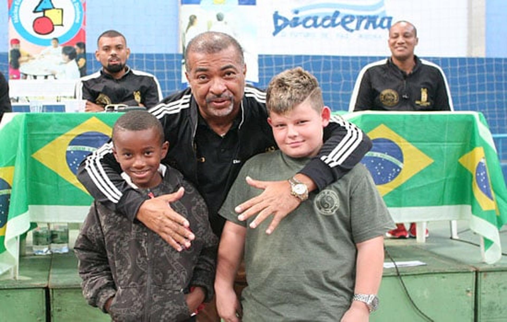 Hoje no Instituto, Betinho usa conhecimentos para buscar novos talentos no futebol brasileiro