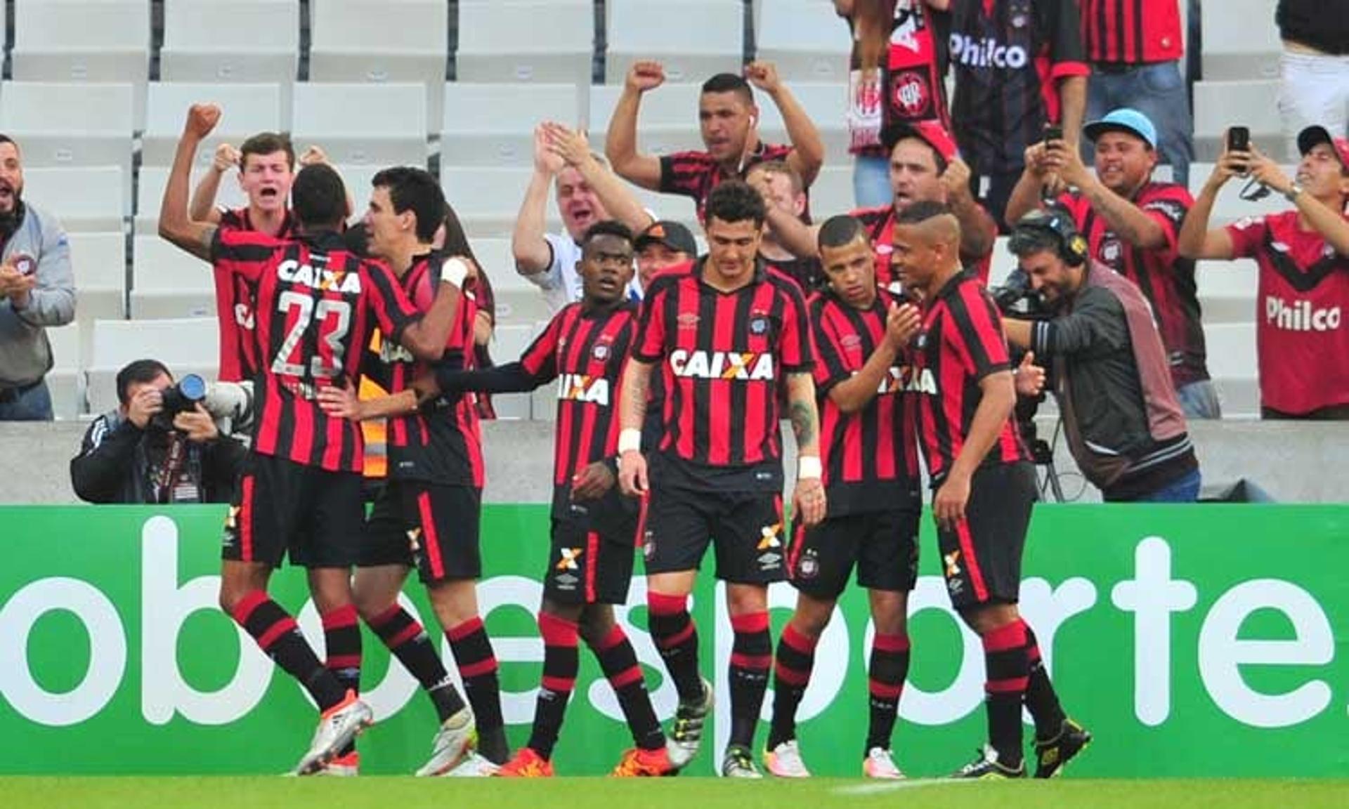 Atlético-PR x Fluminense - Campeonato Brasileiro Série A