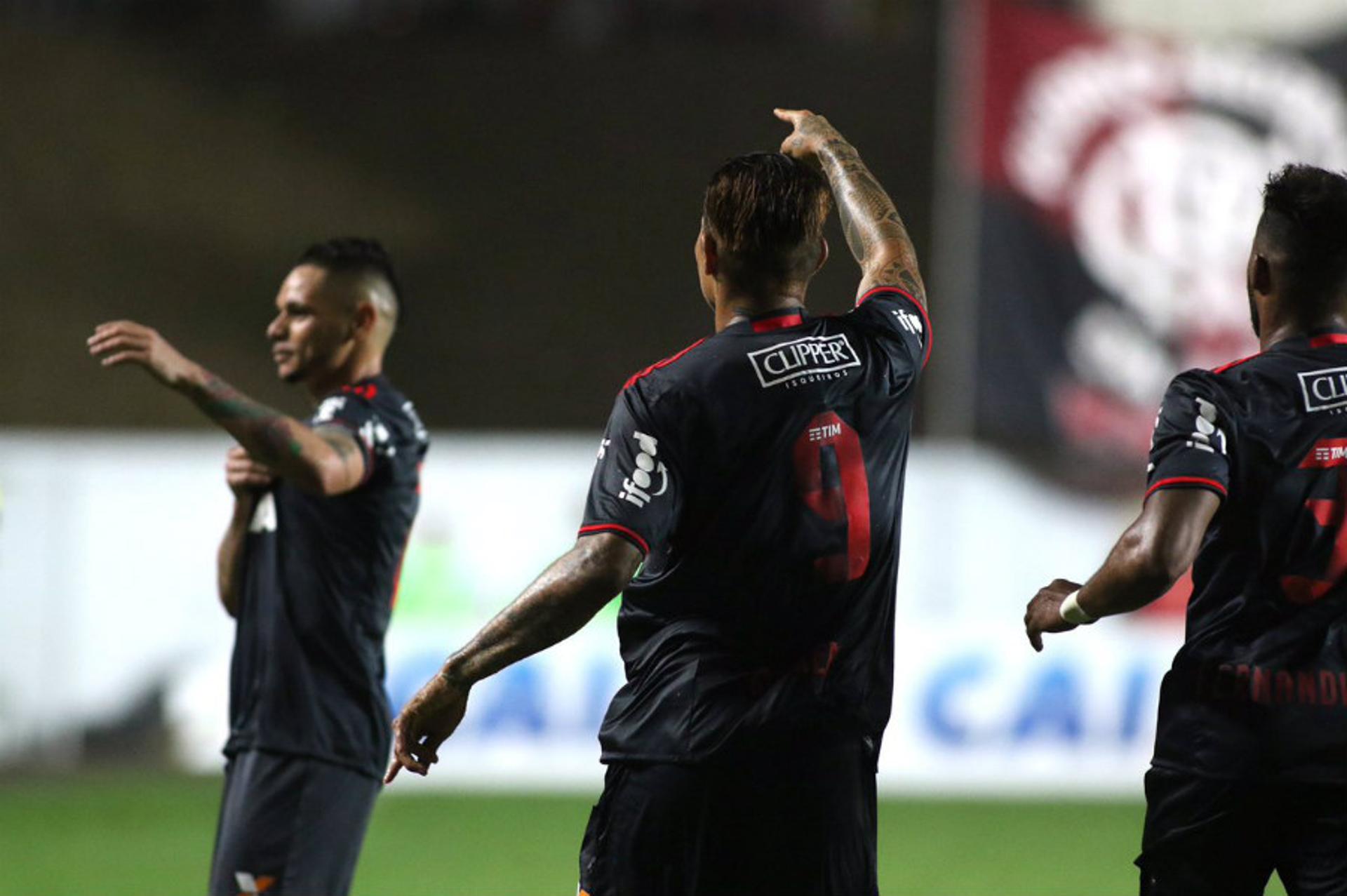 Pará e Guerrero - Flamengo x América-MG