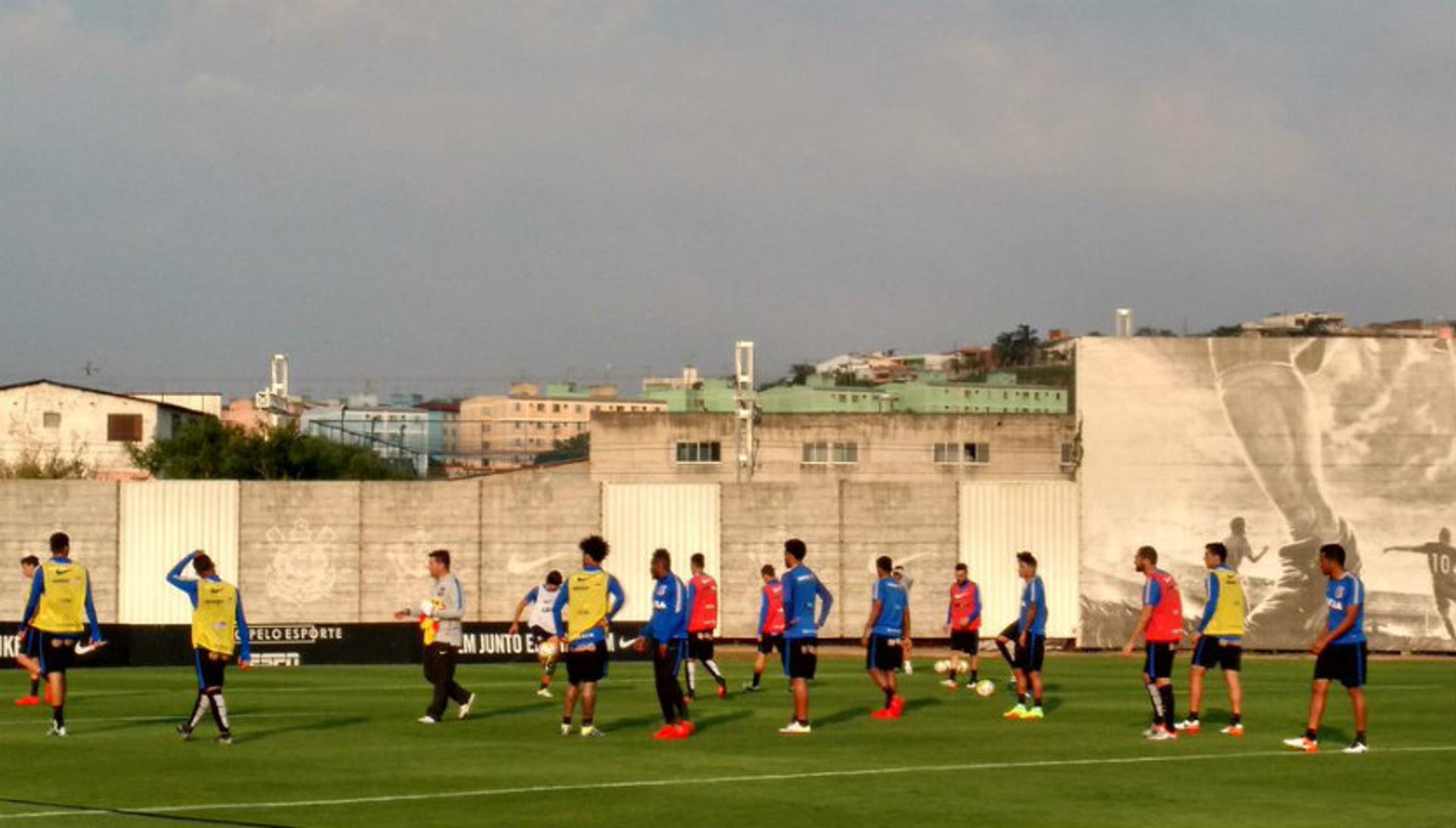 Aquecimento do treino desta quarta-feira