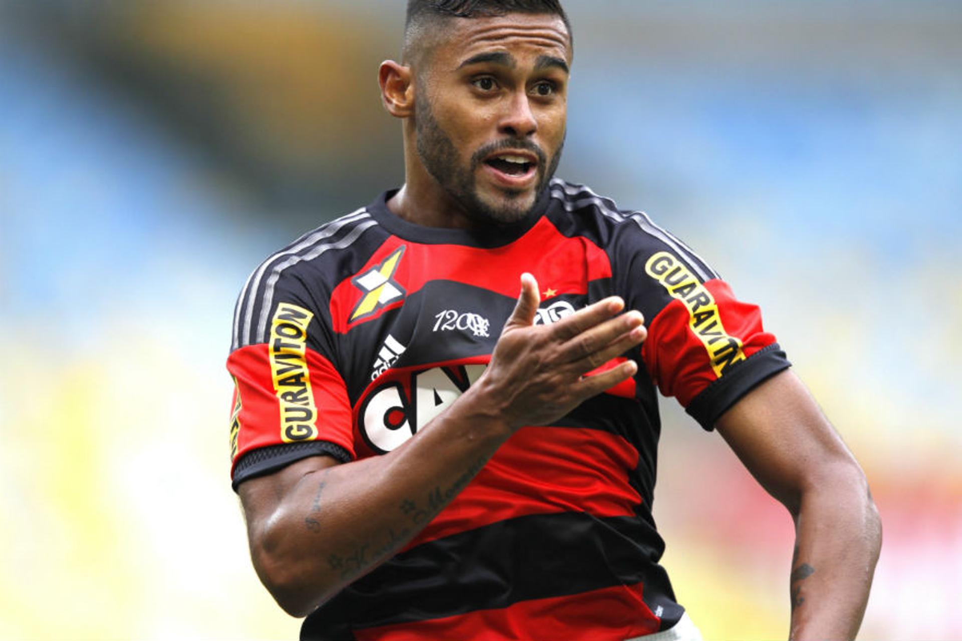 Kayke voltou ao Flamengo em 2015