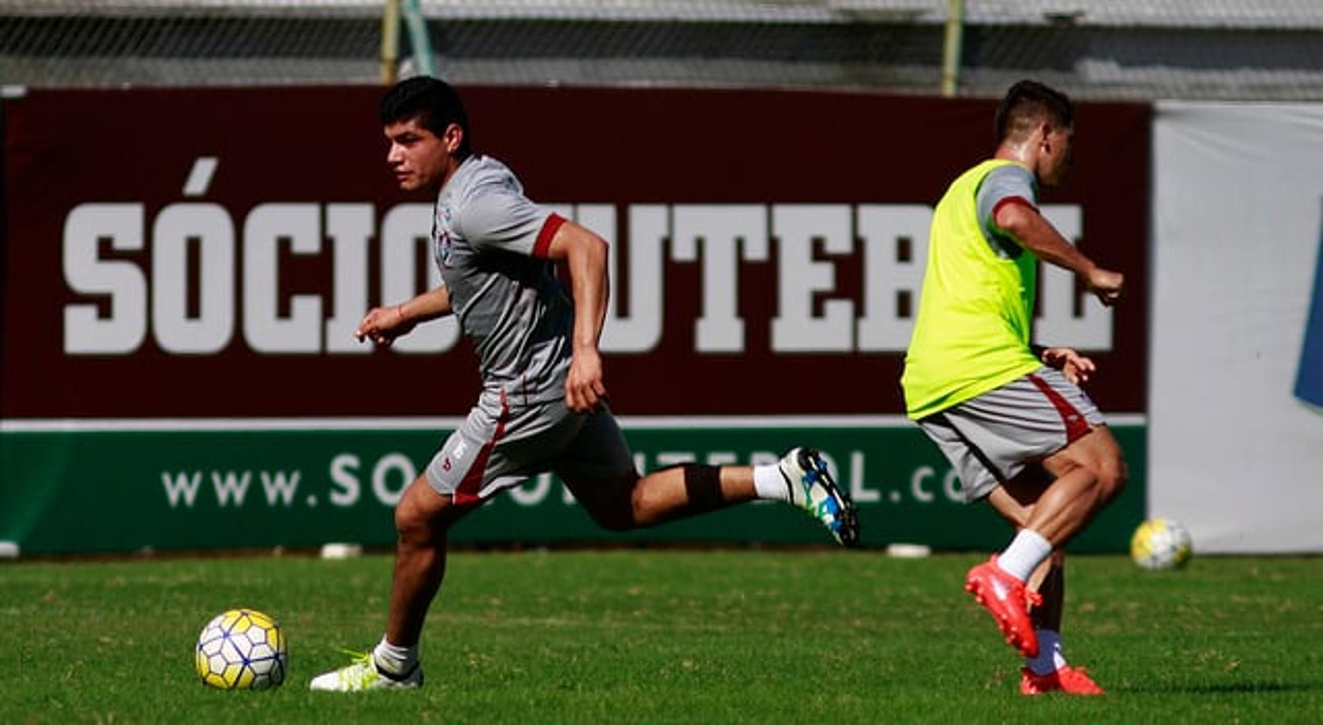 Claudio Aquino em treino nas Laranjeiras (Foto: Nelson Perez/Fluminense F.C.)