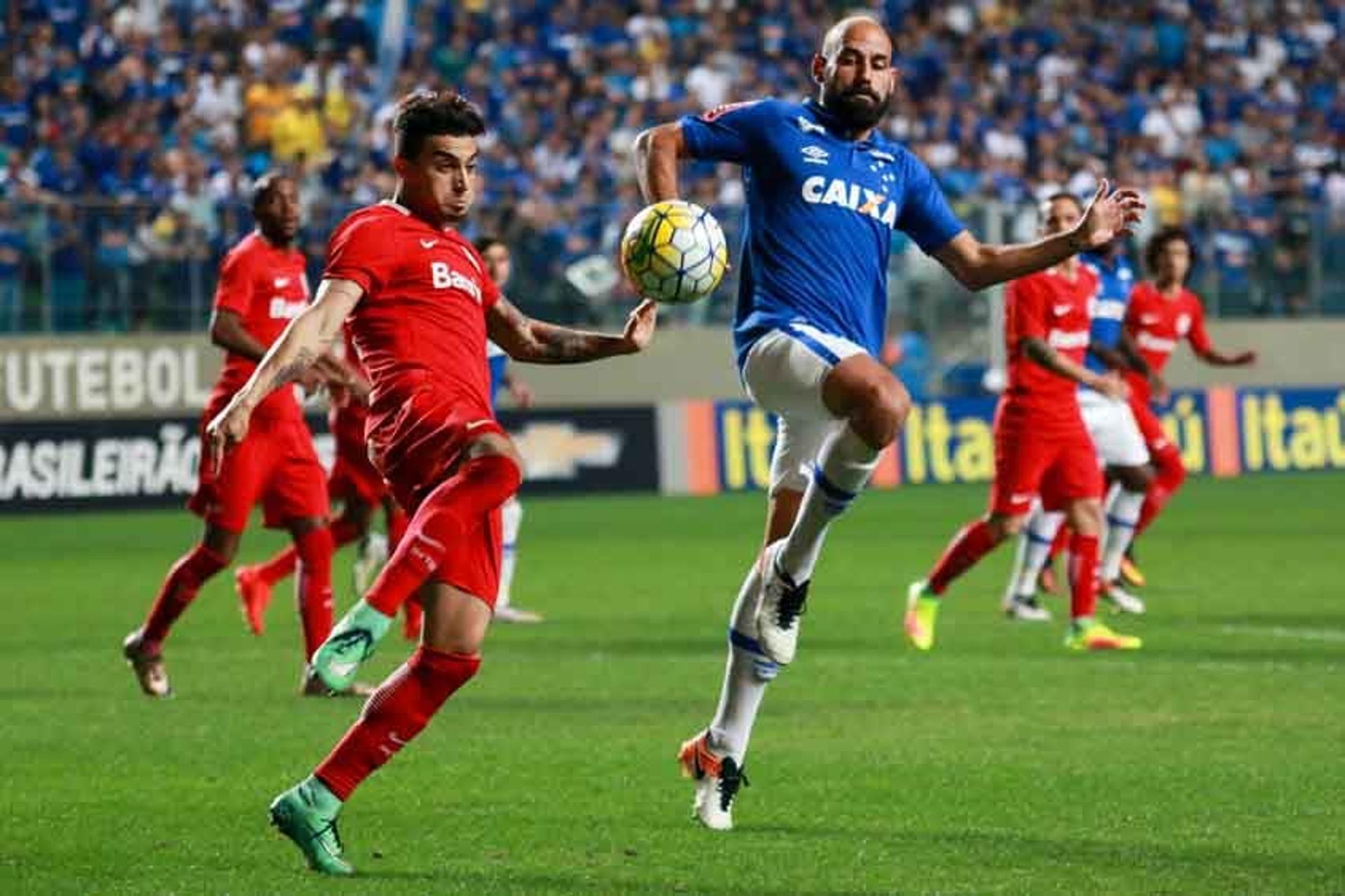 Cruzeiro x Internacional (Foto:Dudu Macedo / Fotoarena)