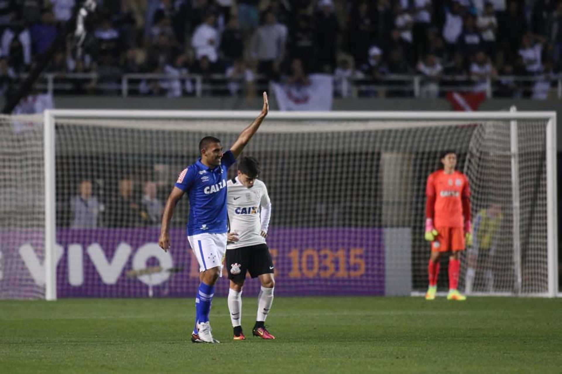 Corinthians x Cruzeiro (Foto:Eduardo Viana/LANCE!Press)