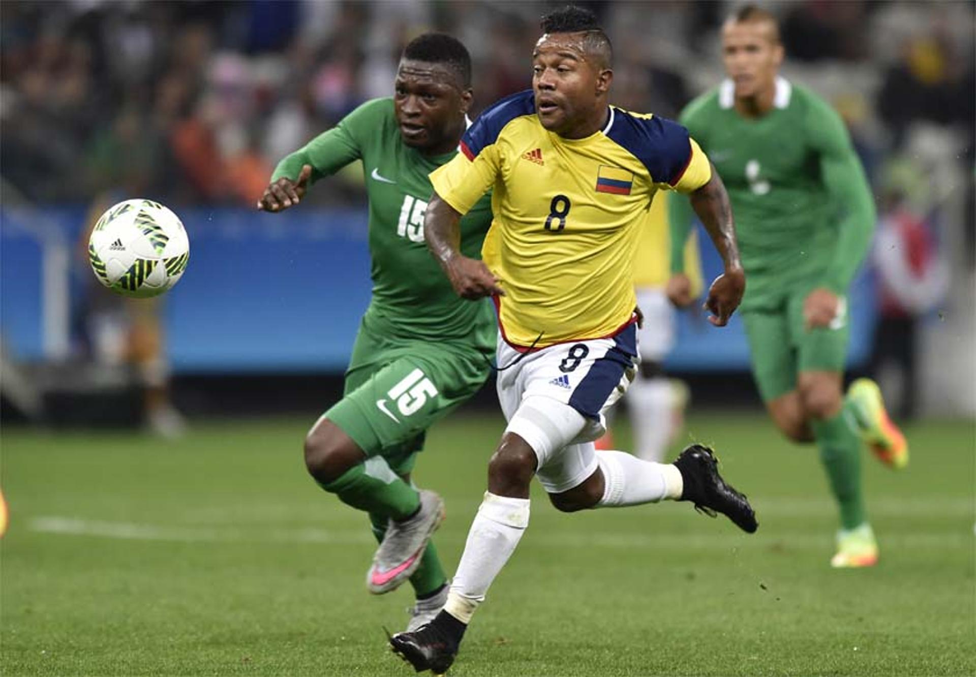 Pabón, camisa 8 colombiano, foi o destaque do jogo em Itaquera