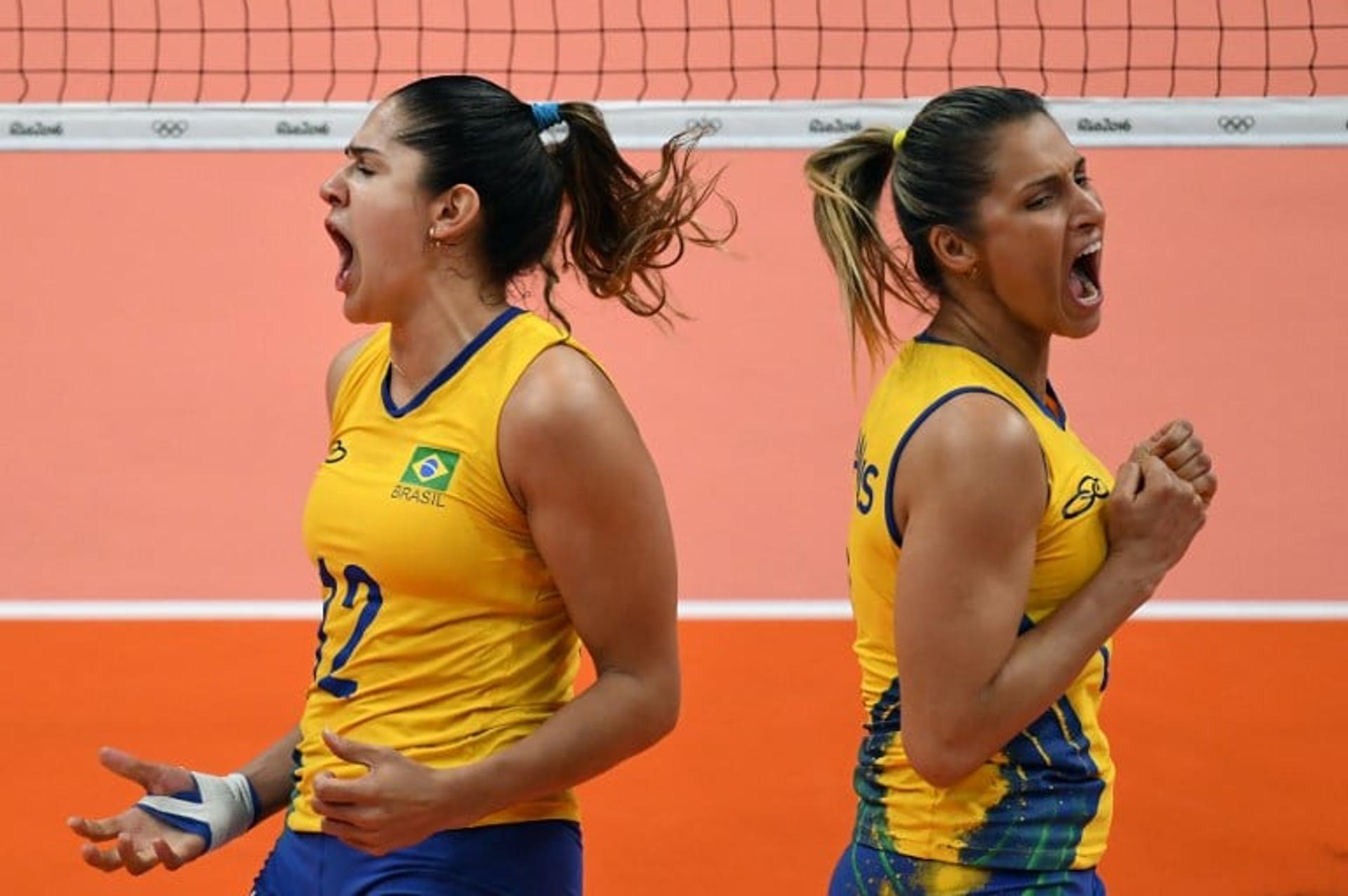 13h40 - VÔLEI: Brasil e Polônia duelam no Torneio de Montreux. O SporTV 2 transmite