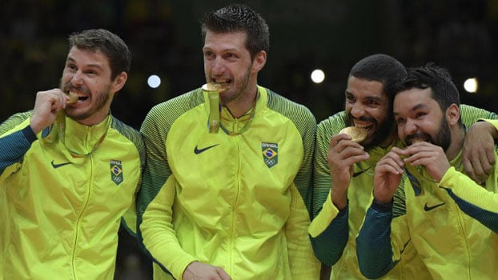 A sétima e última medalha de ouro do Brasil na Rio-2016 veio com o tricampeonato olímpico no vôlei