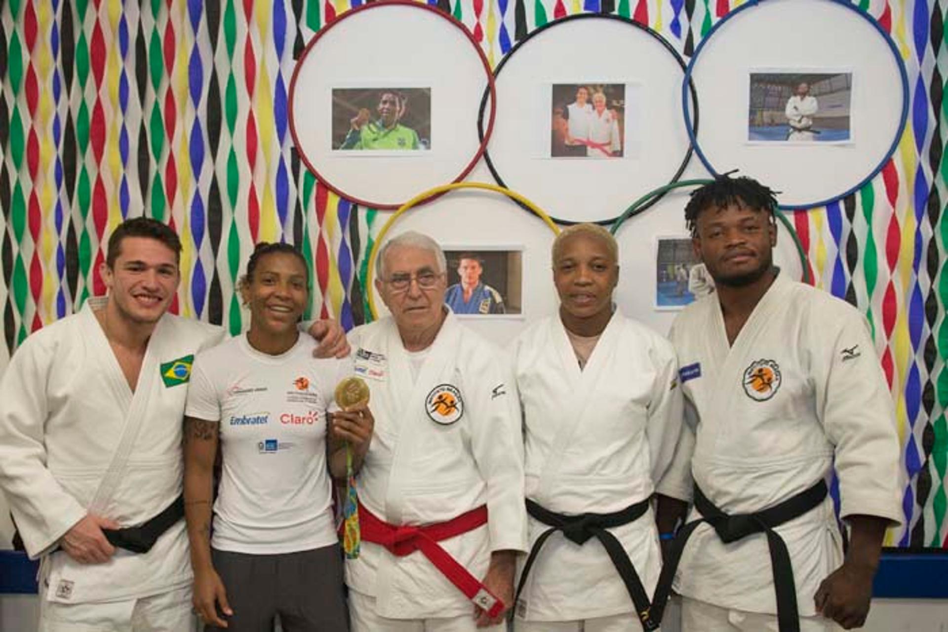 Campus Freguesia, localizado na Zona Oeste do Rio, foi o palco de uma homenagem à medalha de ouro Rafaela Silva, Popole Misenga, Yolande Mabika e Victor Penalber