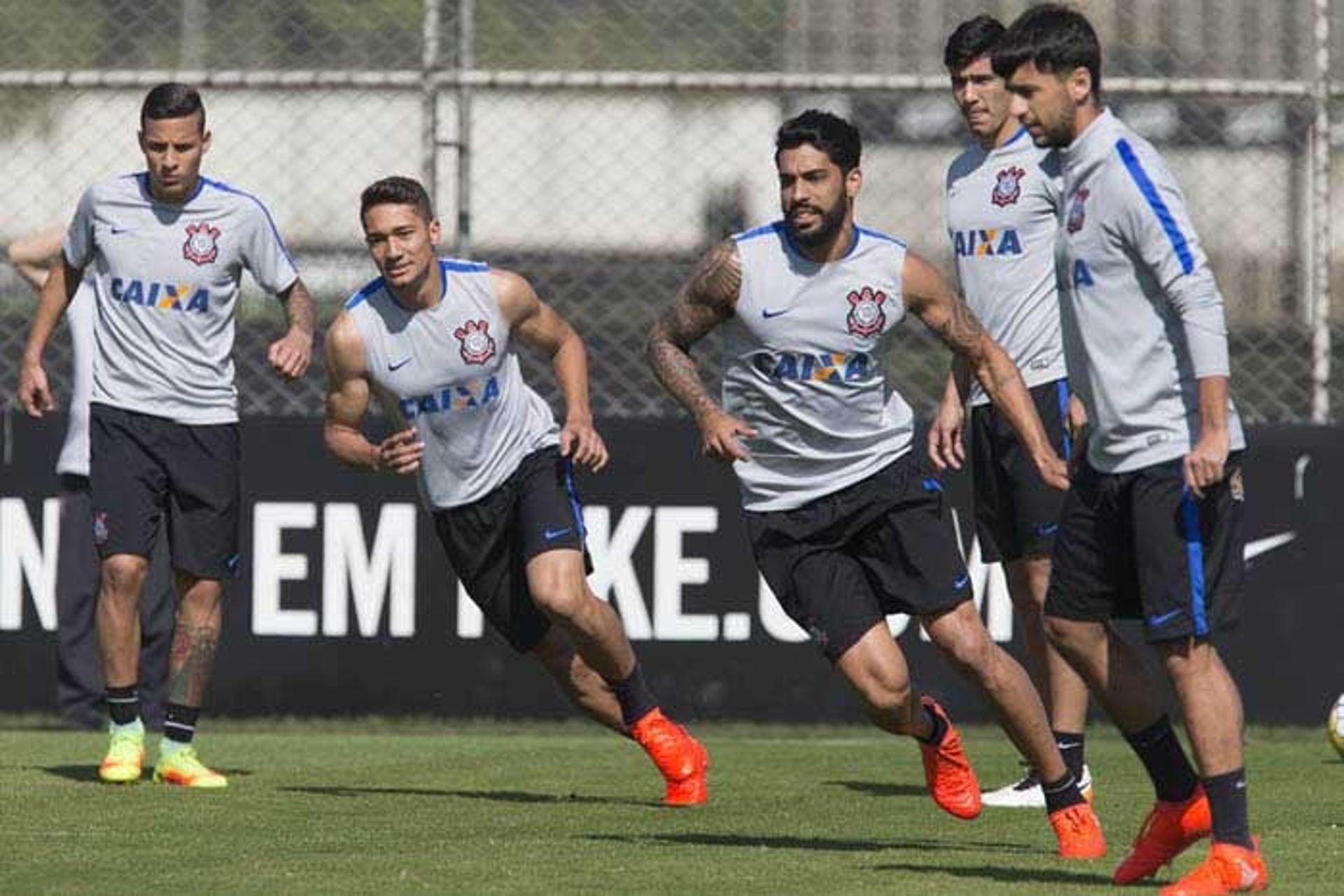 Treino desta sexta-feira, no CT