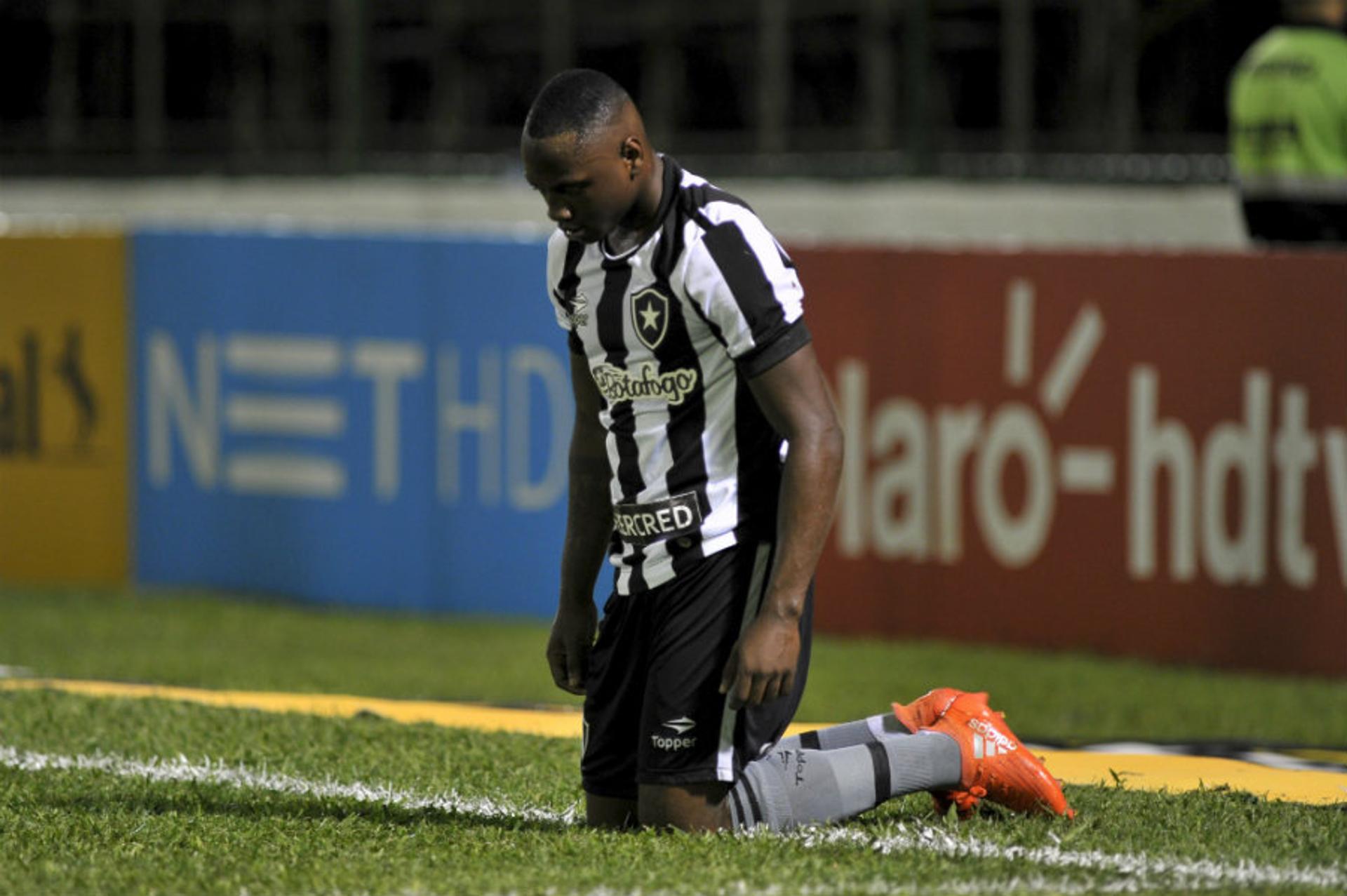 Sassá - Botafogo x Cruzeiro