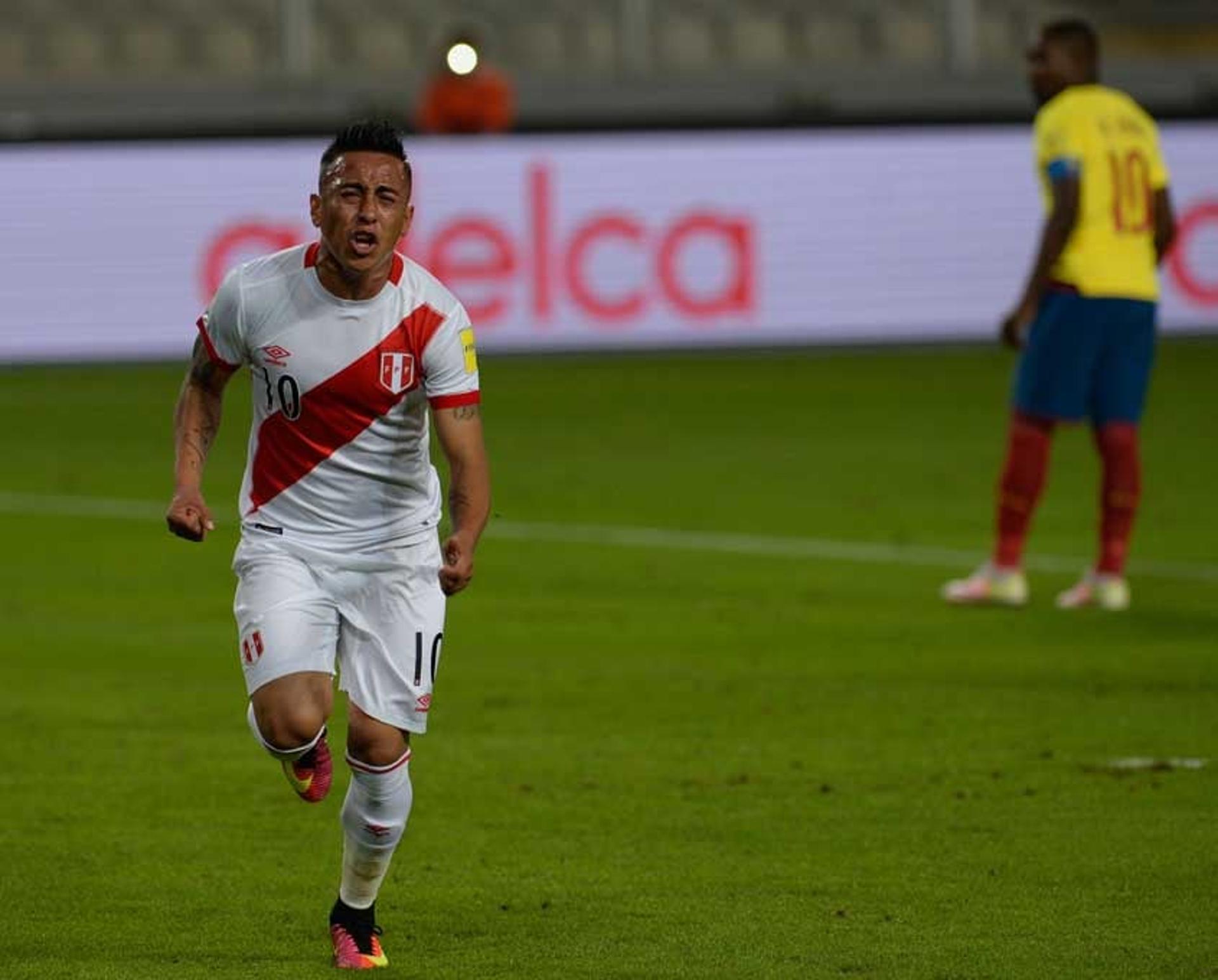 Peru x Equador (foto:AFP)