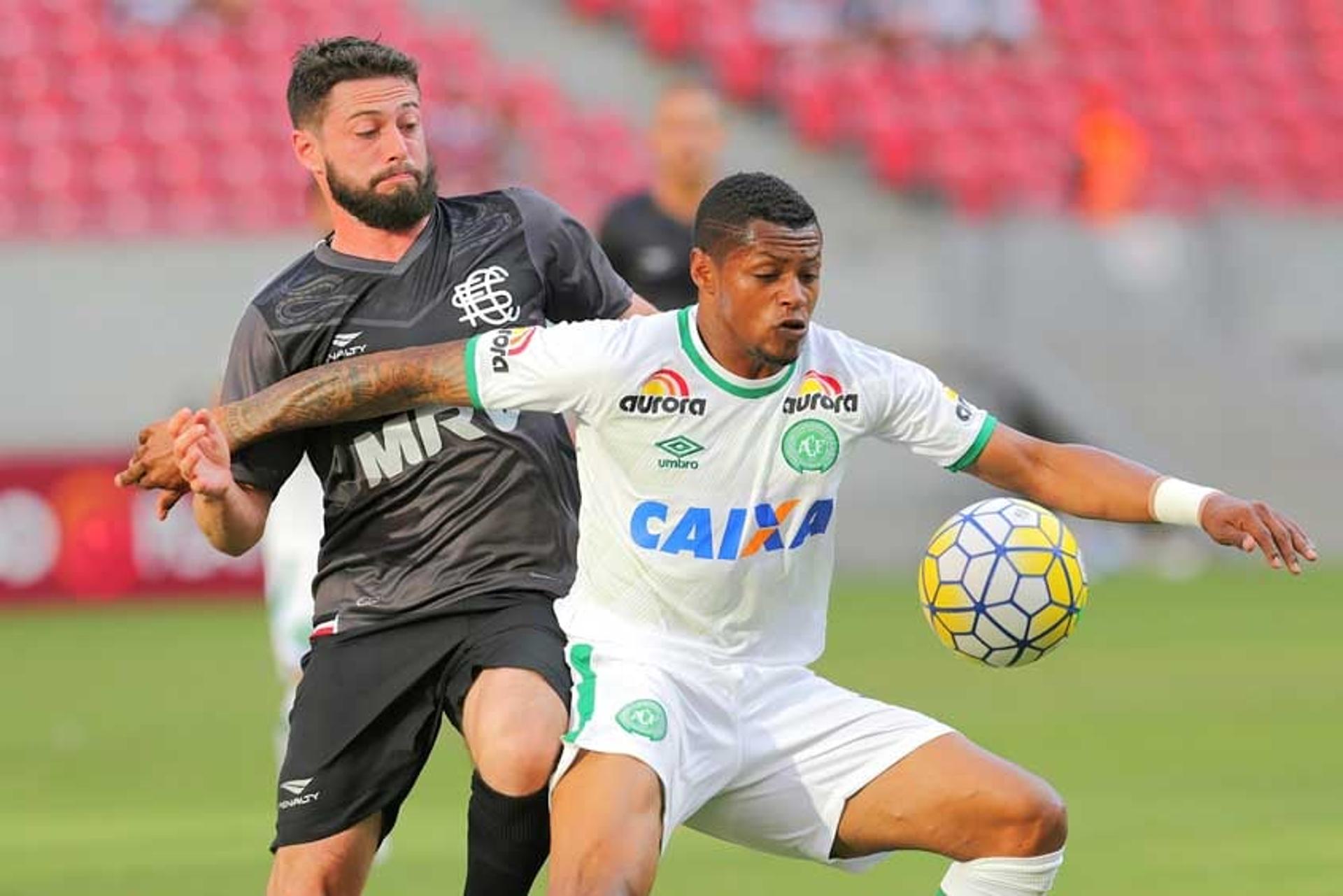 Santa Cruz x Chapecoense (Foto:Carlos Ezequiel Vannoni)