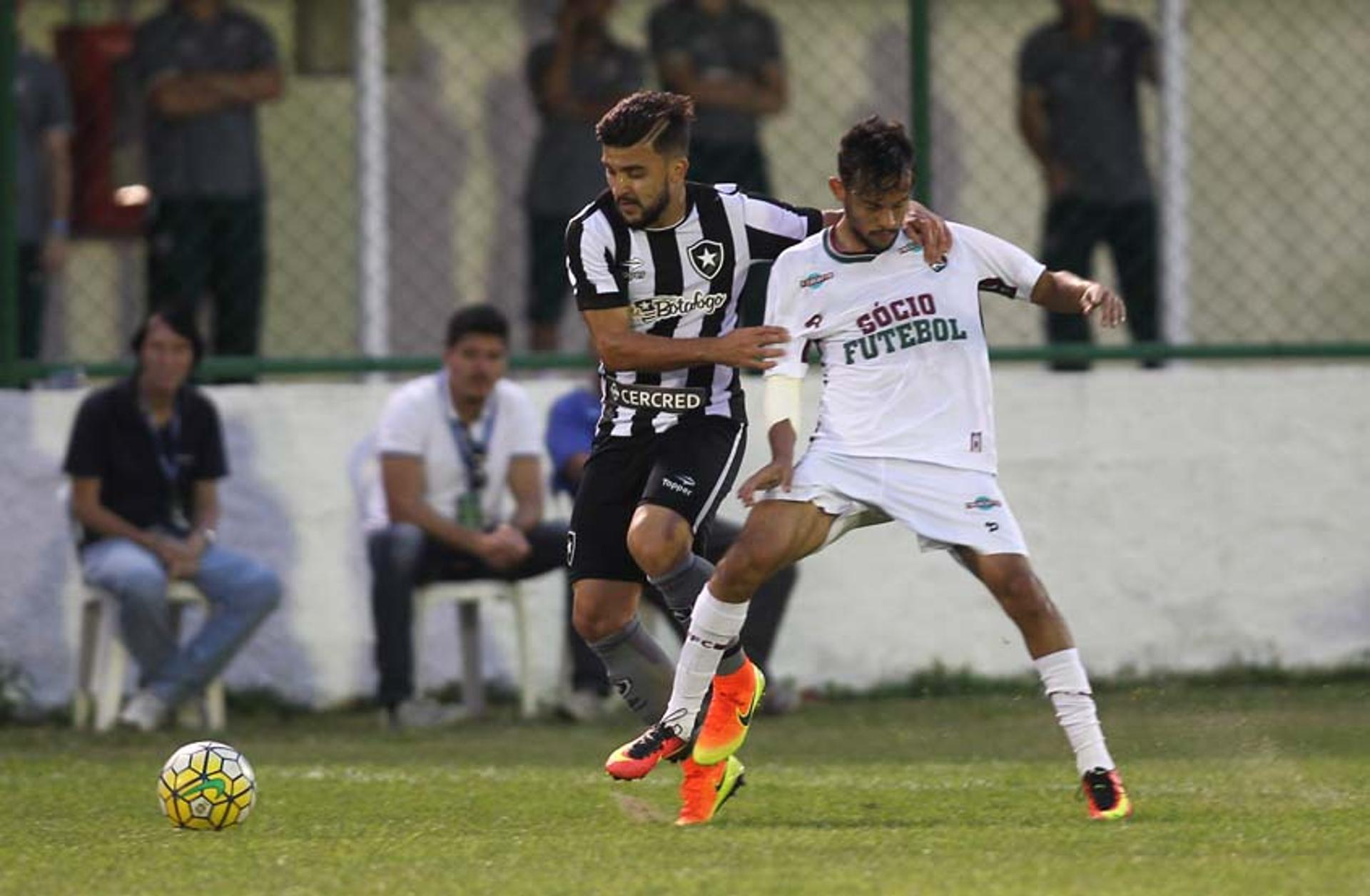 Botafogo x Fluminense (Foto: Paulo Sergio/LANCE!Press)