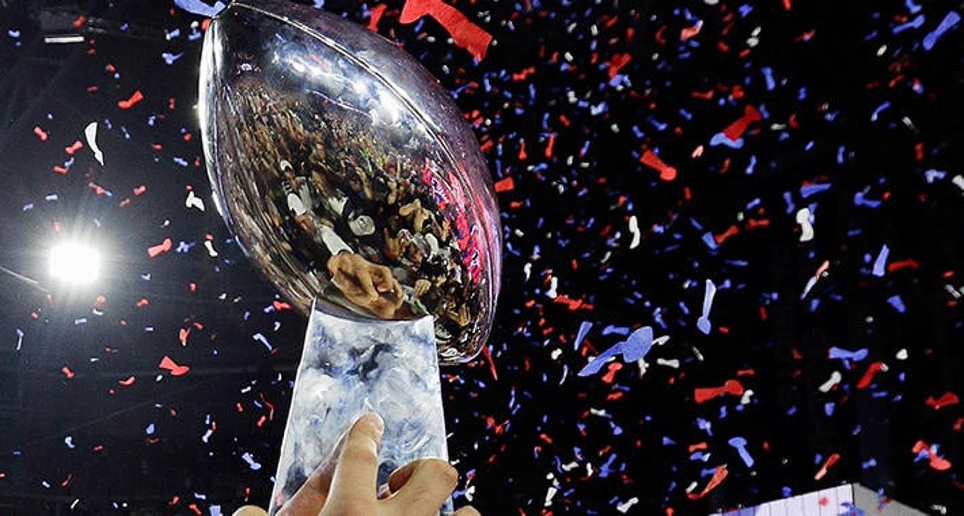 O troféu da temporada: Vince Lombardi Trophy&nbsp;