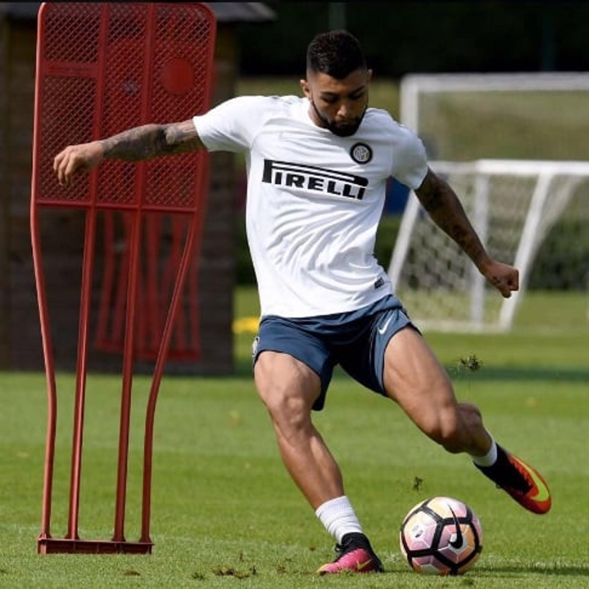 Gabigol faz primeiro treino com a Inter de Milão (Foto: Reprodução / Twitter)