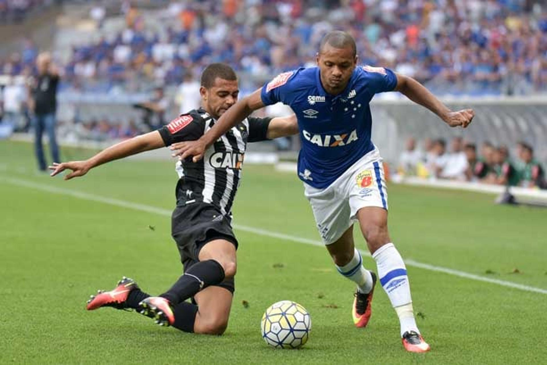 Ruim para os dois! Cruzeiro e Atlético-MG empatam no Mineirão