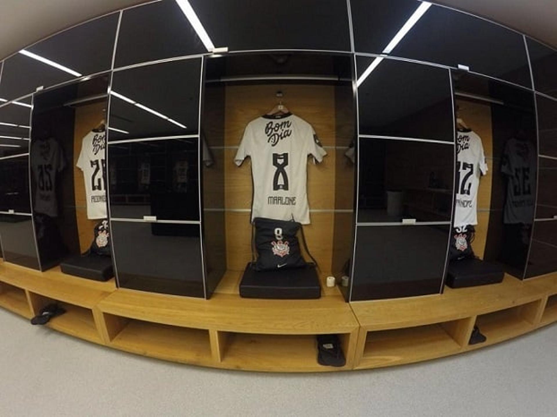 Camisa do Corinthians com novo patrocinador