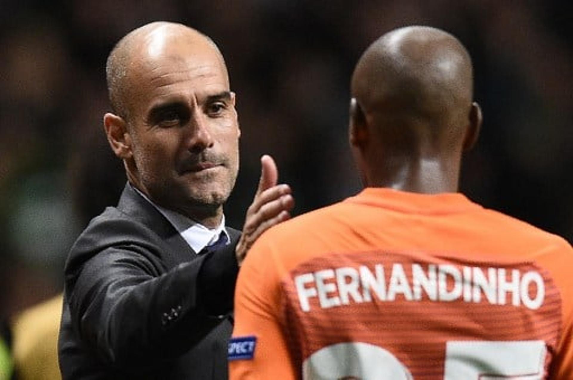 Pep Guardiola e Fernandinho - Celtic x Manchester City