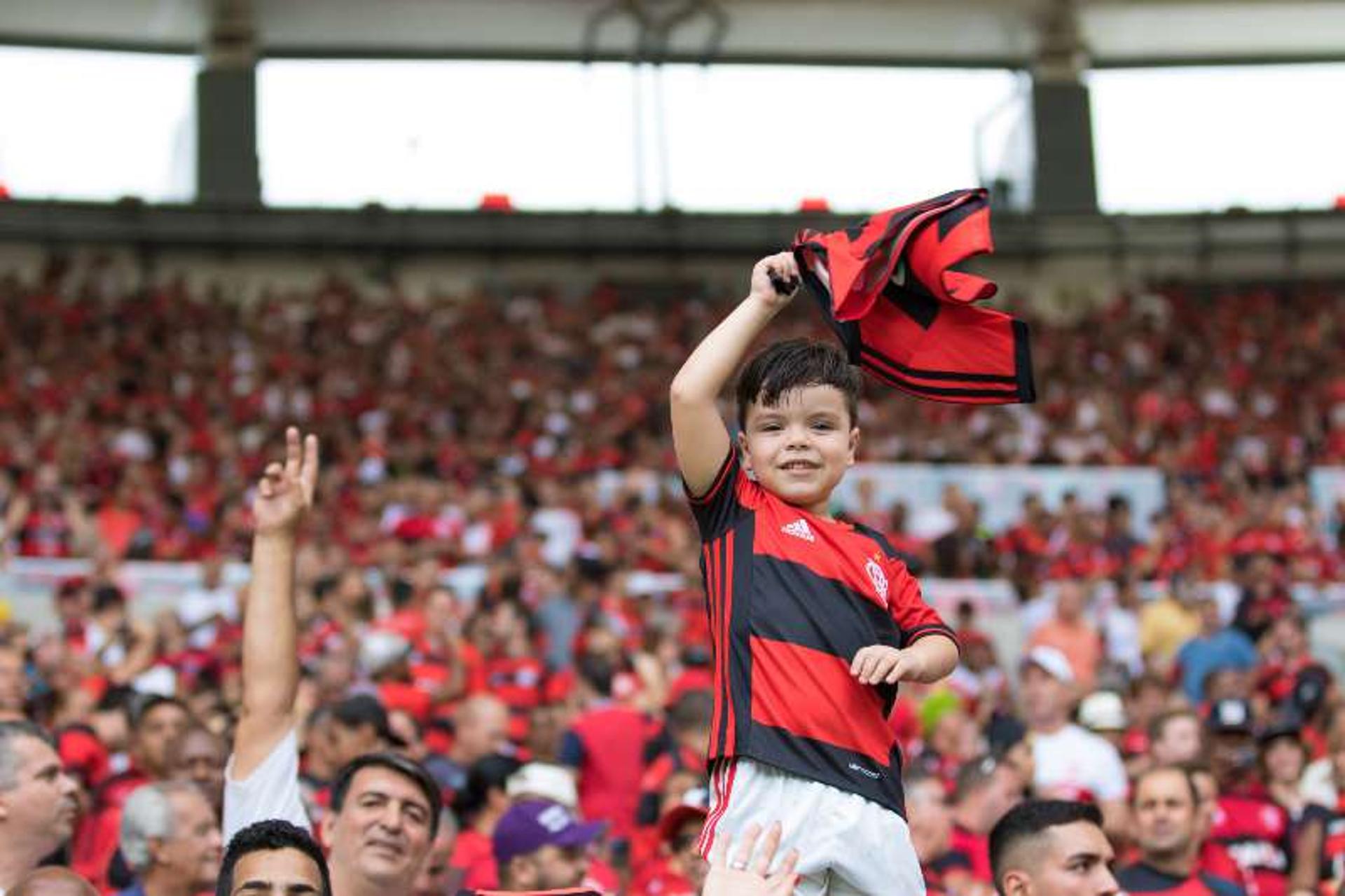 Torcida do Flamengo esgota os ingressos para a partida desta quarta-feira