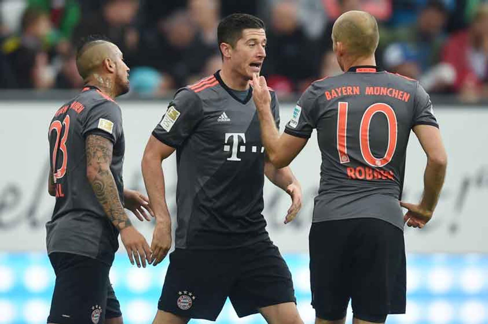 Lewandowski e Robben - Augsburg x Bayern