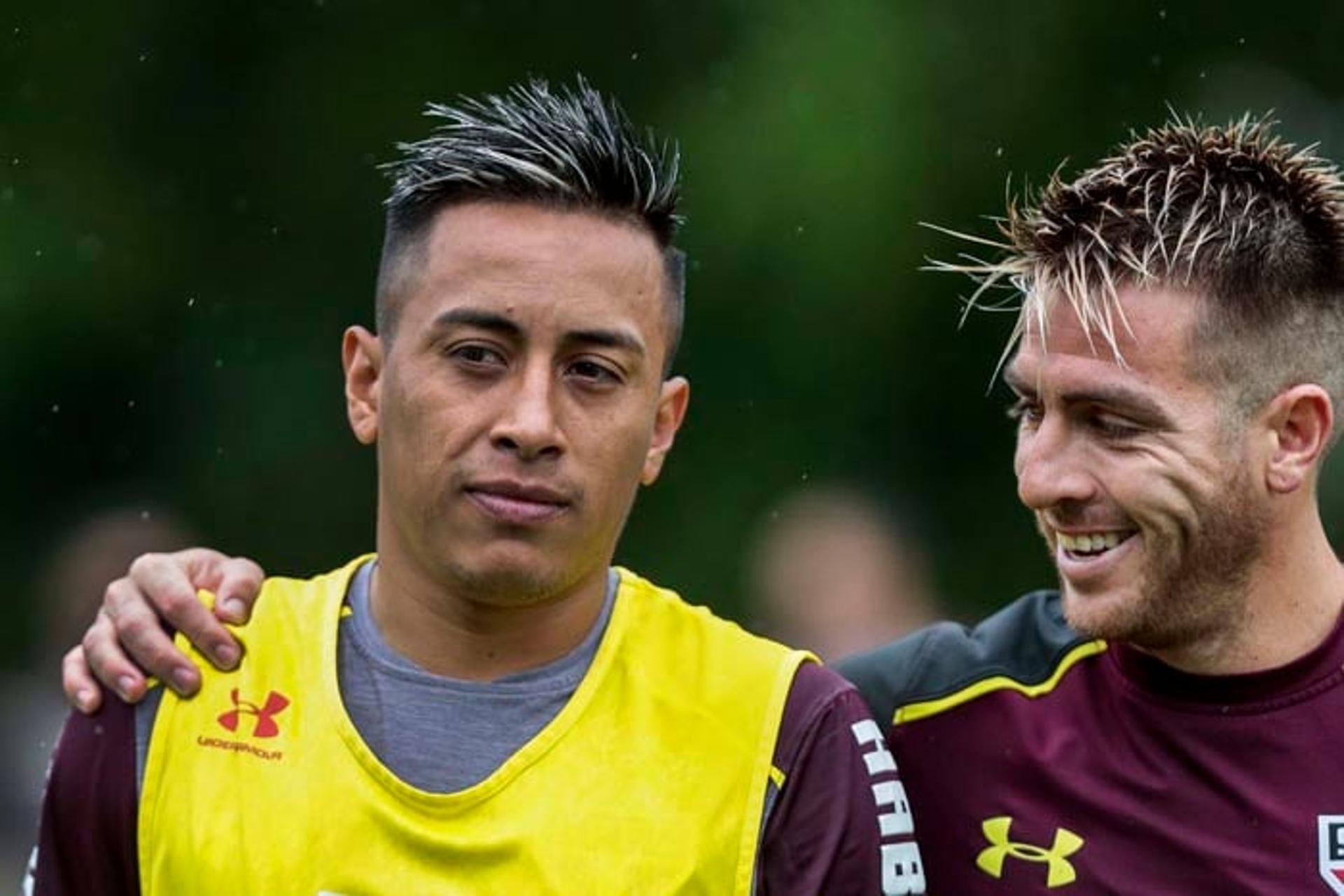 Treino São Paulo no CT da Barra Funda - Cueva e Buffarini