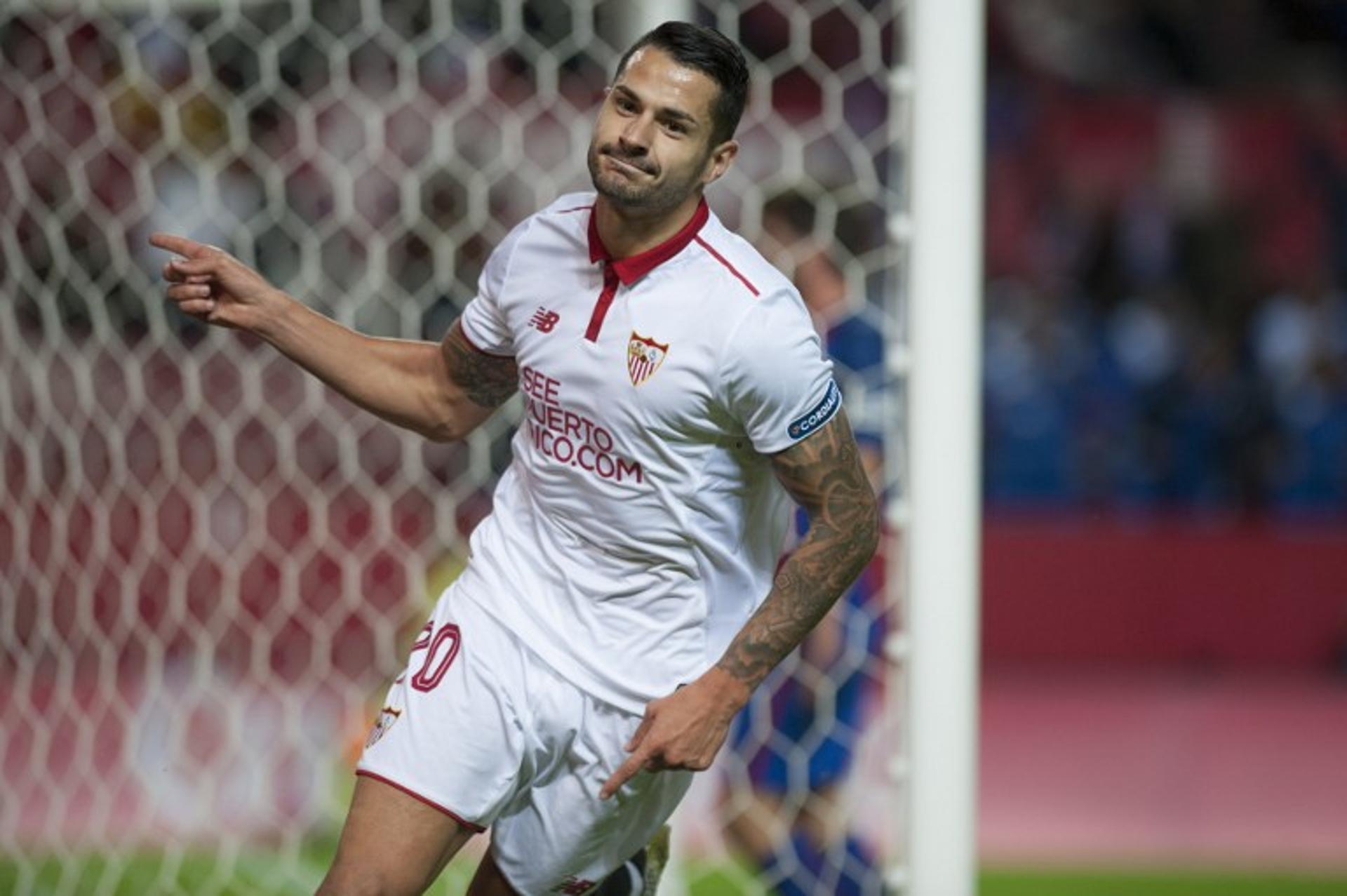 Vitolo atua no Sevilla