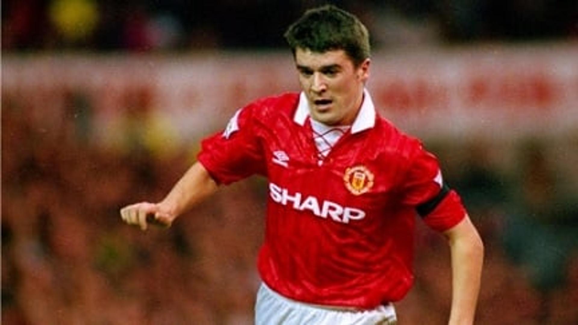 Meia: Roy Keane. Jogou de 1993 a 2005 e fez 51 gols em 480 partidas