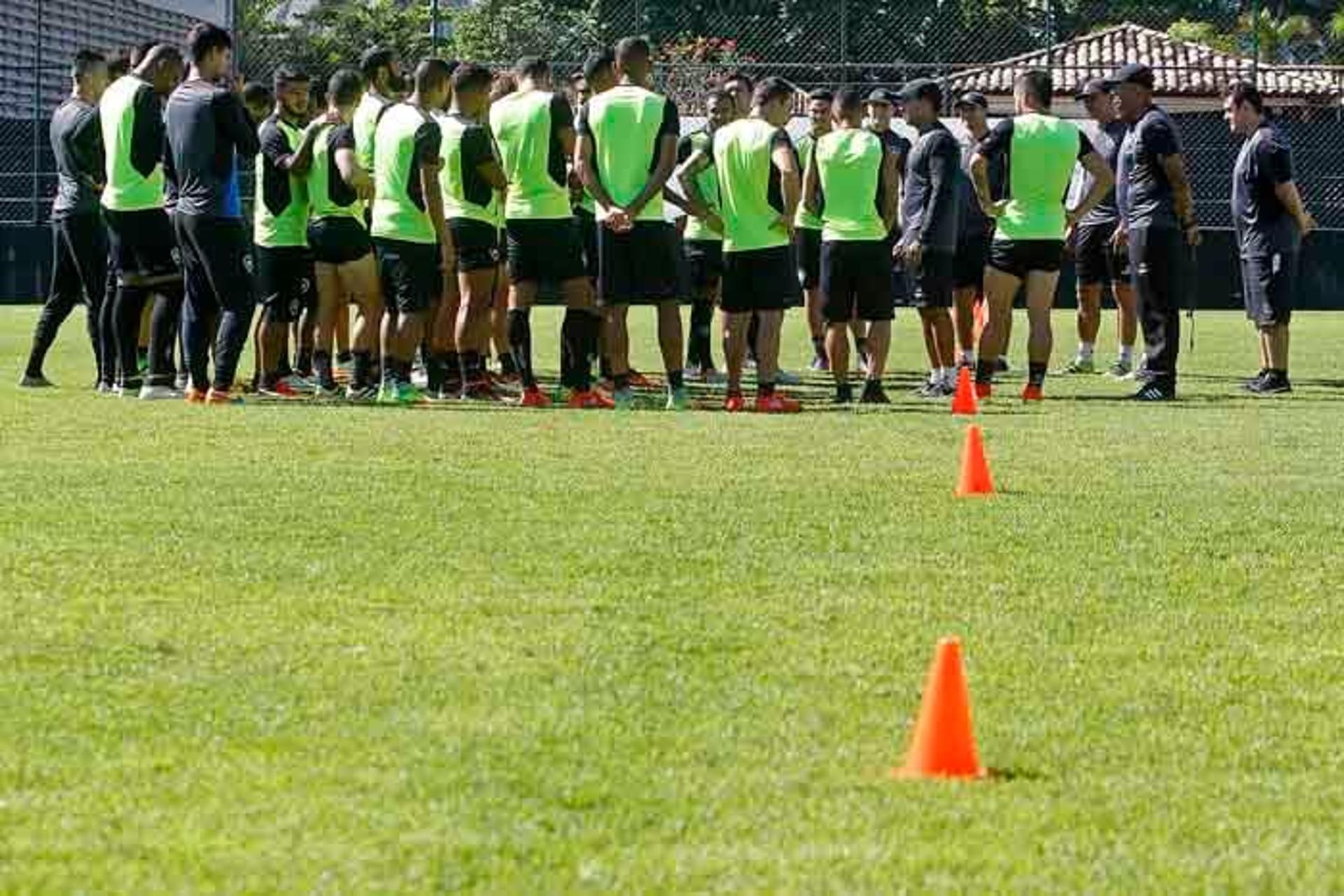 Treino Botafogo - Elenco reunido