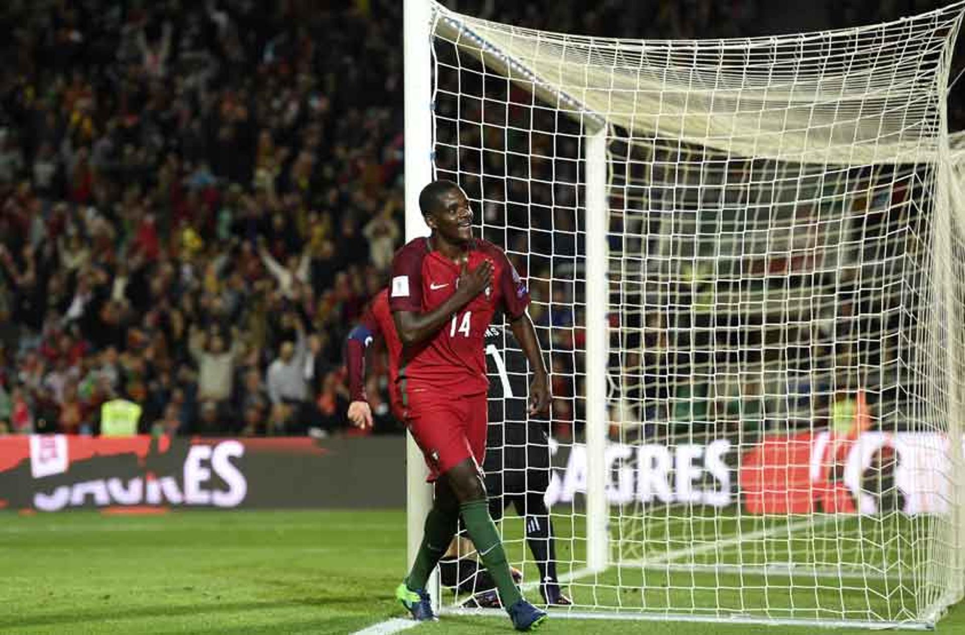 William Carvalho - Portugal x Letônia