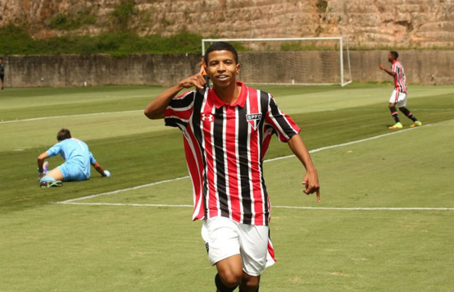 Marquinhos Cipriano se tornou artilheiro do Paulistão Sub-17 com 21 gols