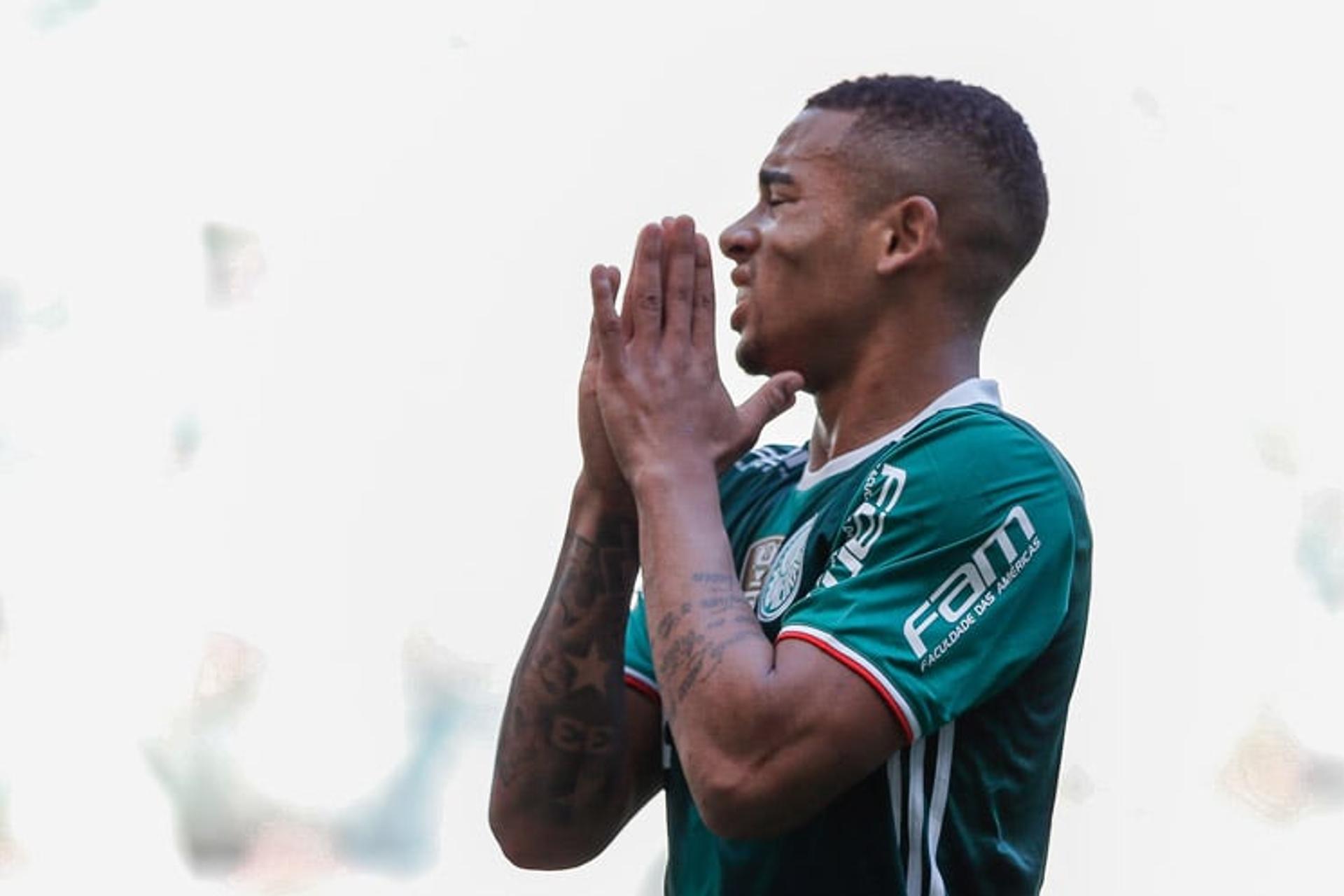 Palmeiras chegou a 74 pontos e a 98% de chances de título, e já está na Libertadores