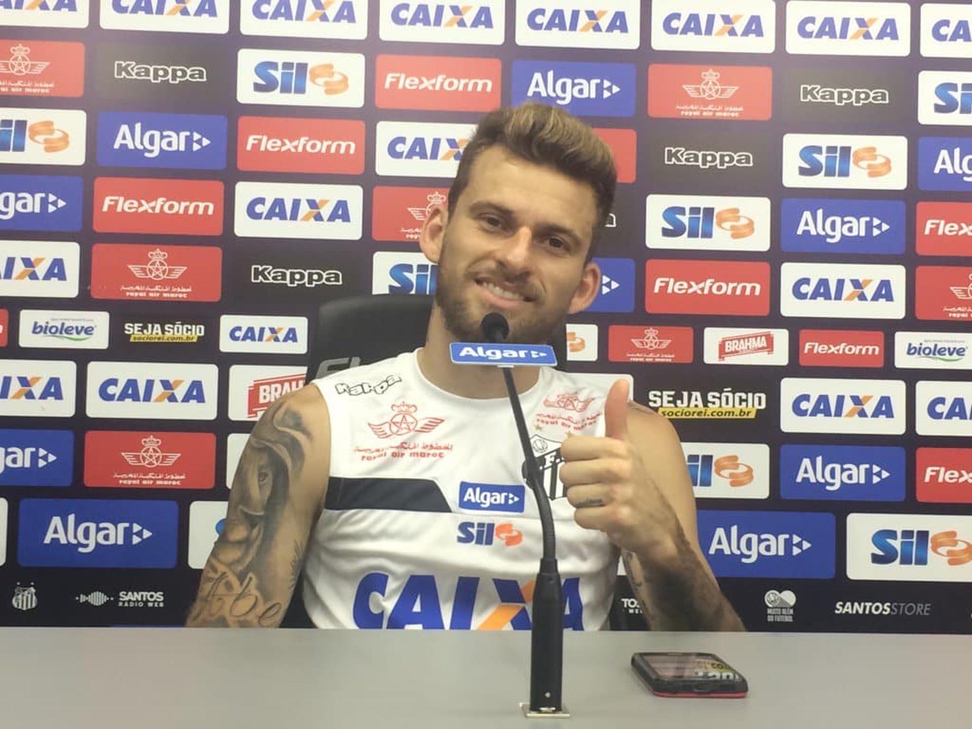 Entrevista coletiva Lucas Lima