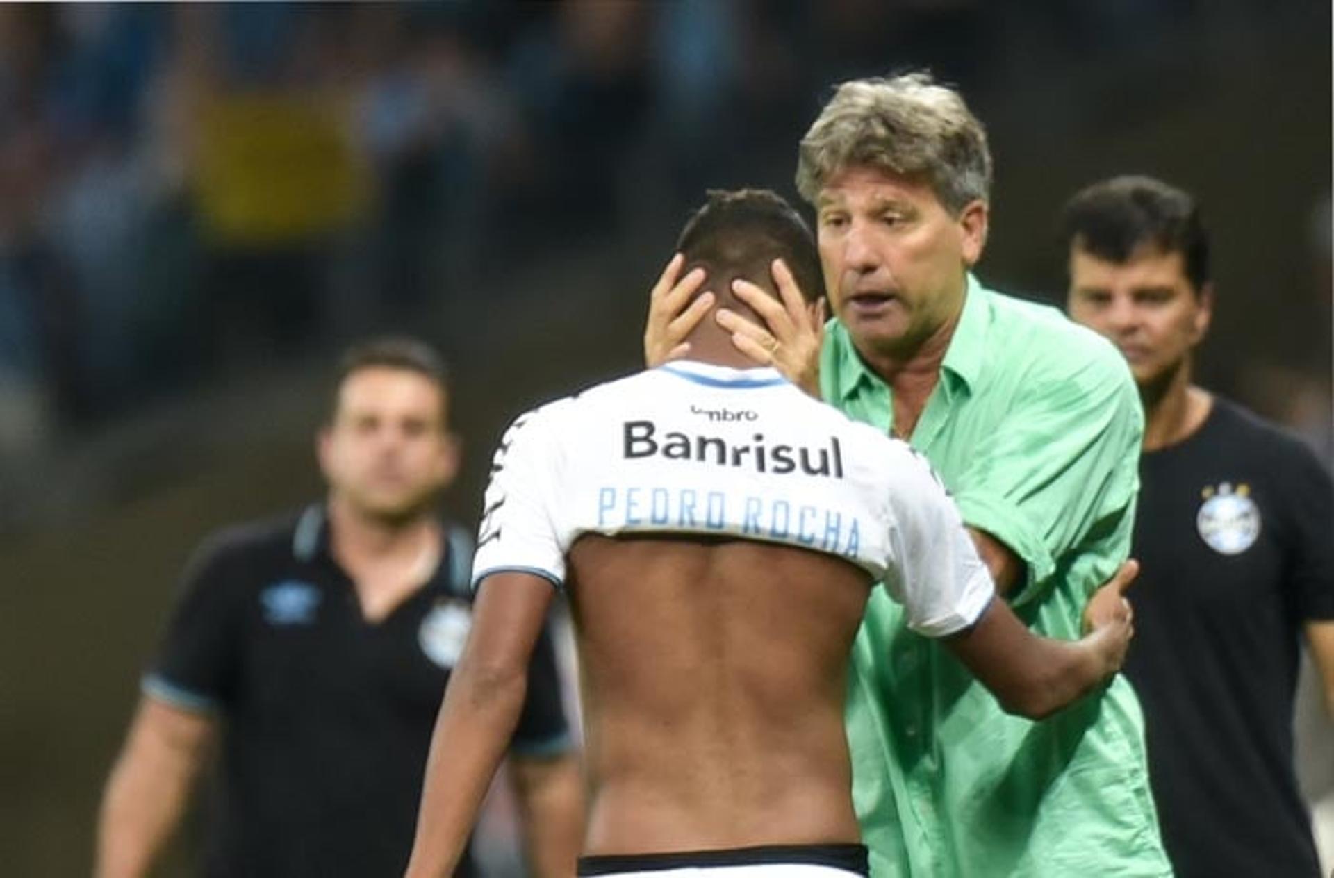 Renato Gaúcho, durante o jogo de ontem, da copa do Brasil