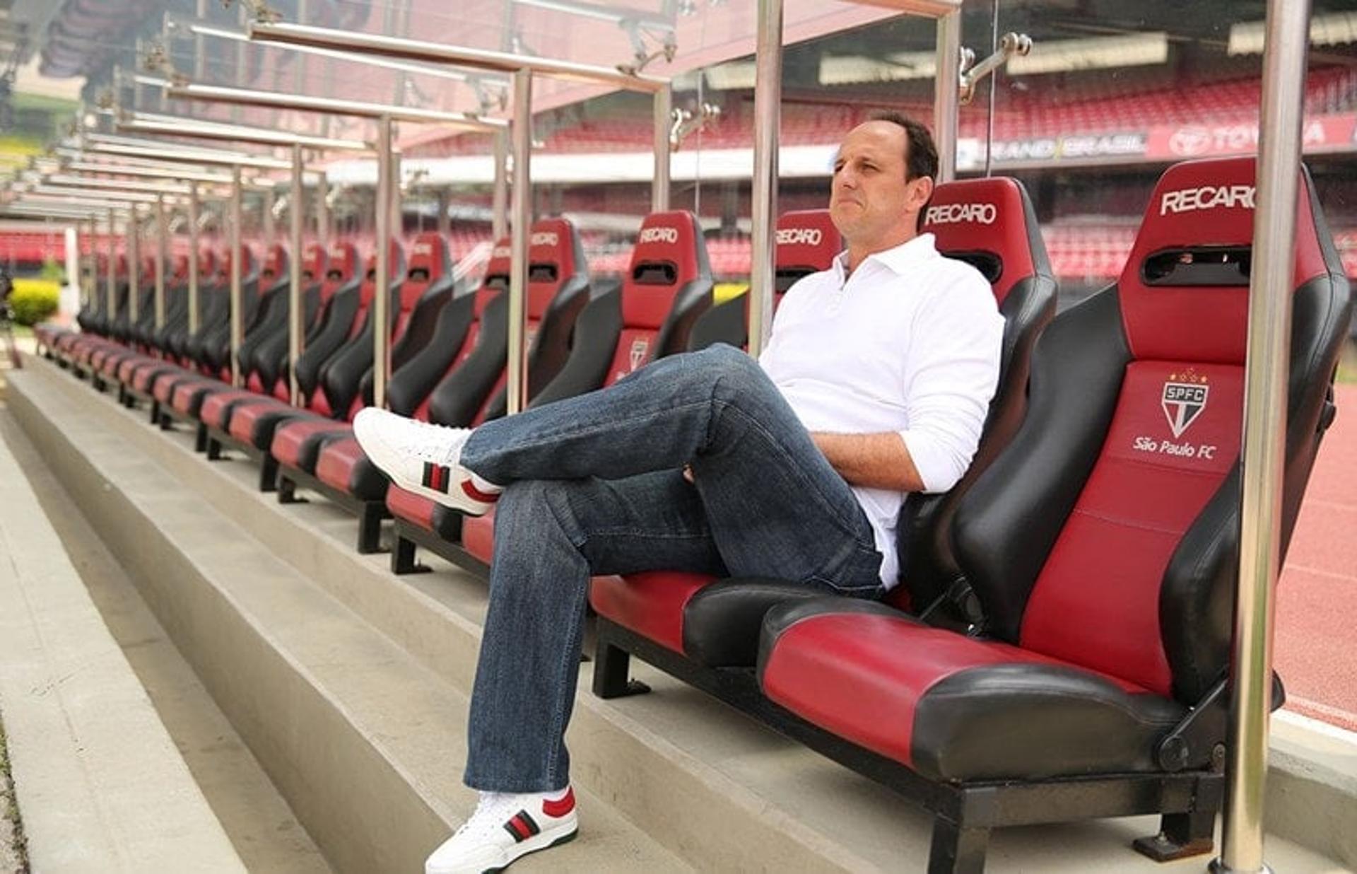 Rogério Ceni foi anunciado treinador do São Paulo na última quinta-feira