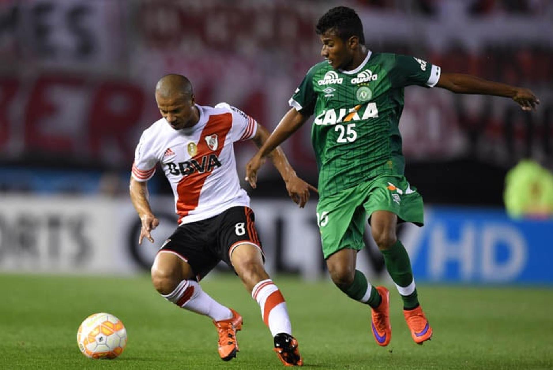 Maranhão foi o autor do gol da Chape contra o River Plate