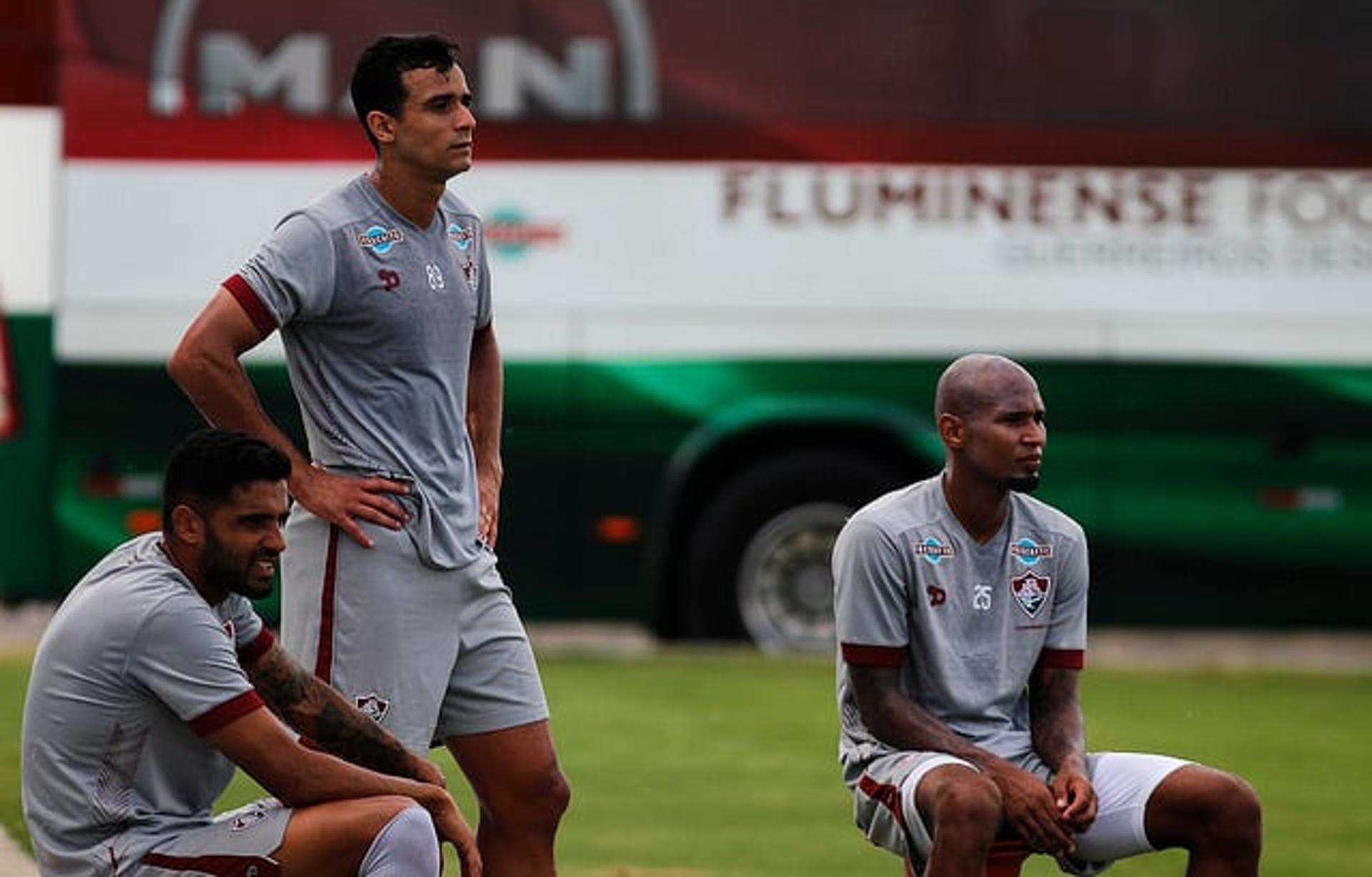 Wellington Silva, Giovanni e Henrique Dourado