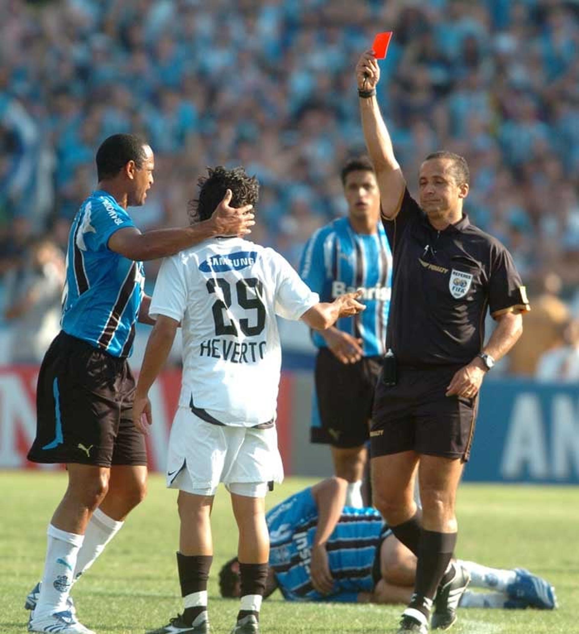 Grêmio 1x1 Corinthians - 2/12/2007 - jogo do rebaixamento do Timão