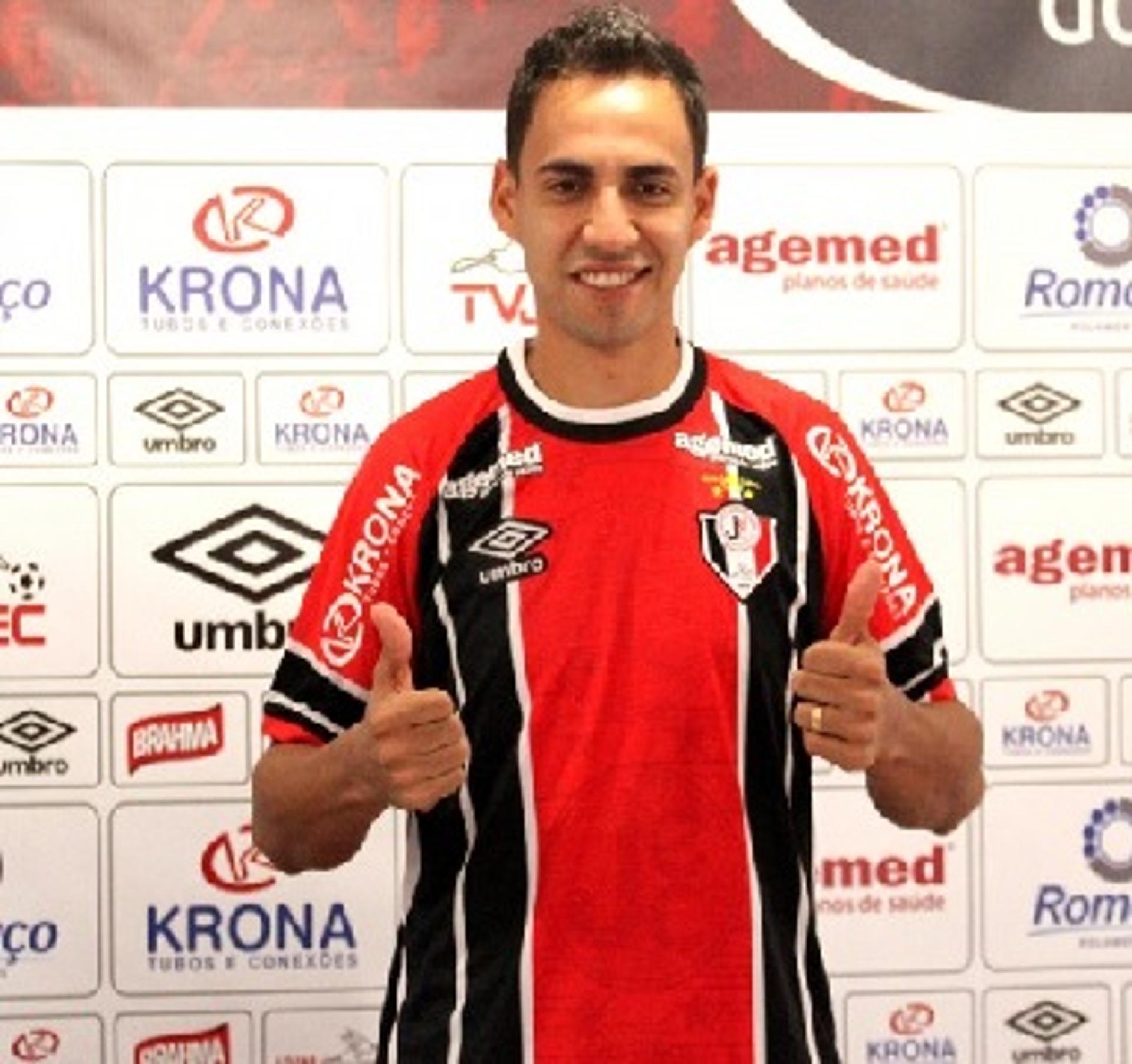 Robertinho (Foto: Divulgação / Site Oficial do Joinville)